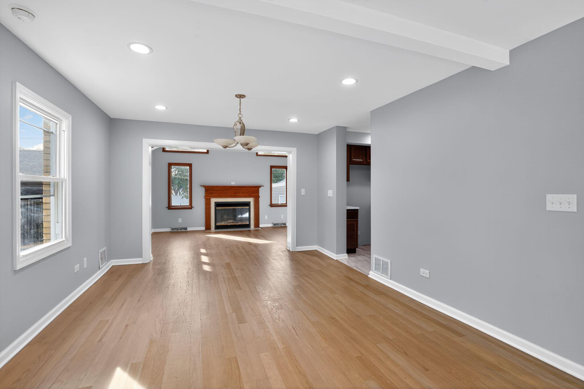 8318 Howard Avenue, Munster, IN 46321; Image #9