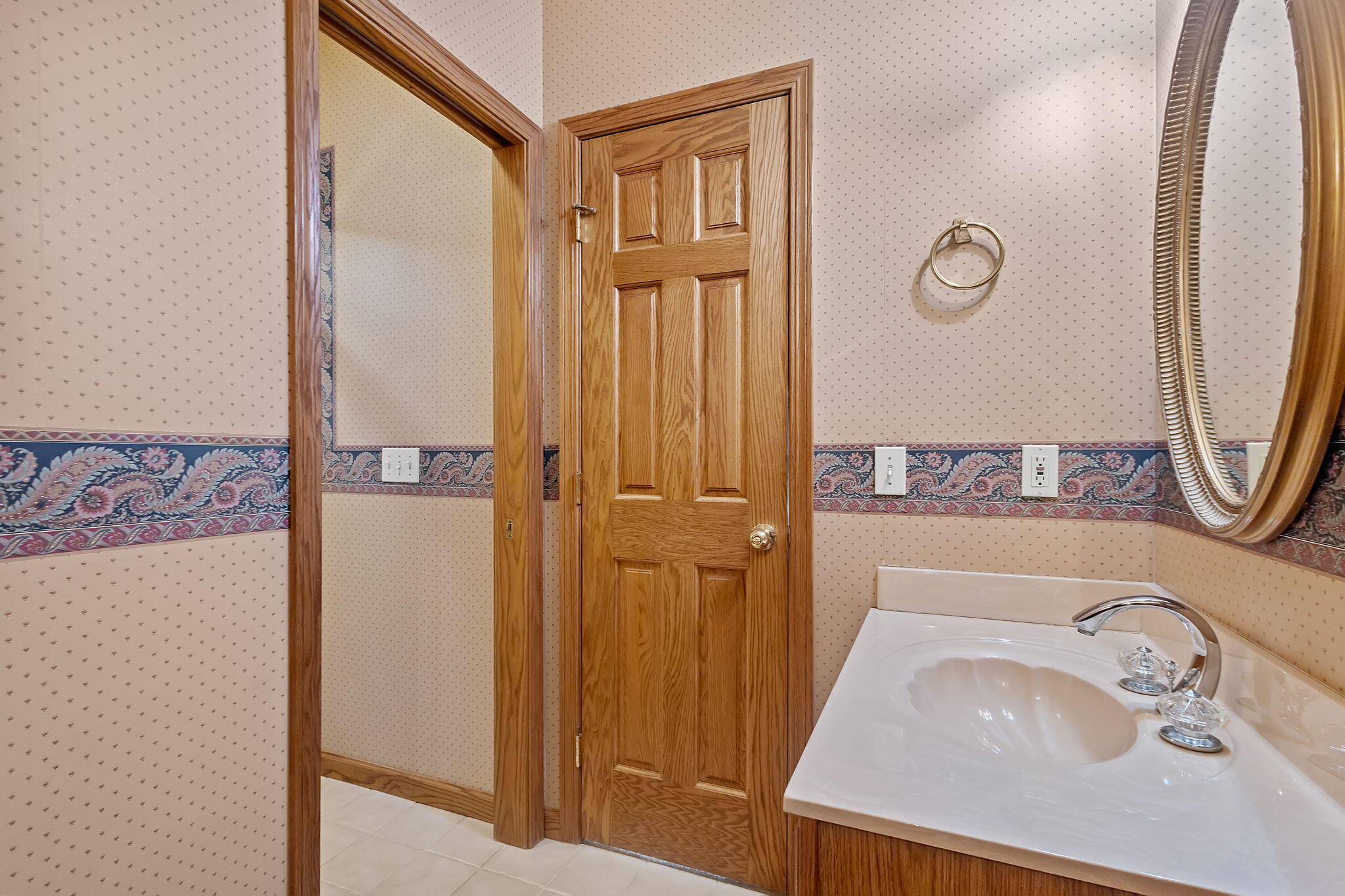 6664 Ridgeview Drive, DeMotte, IN 46310; Image #29