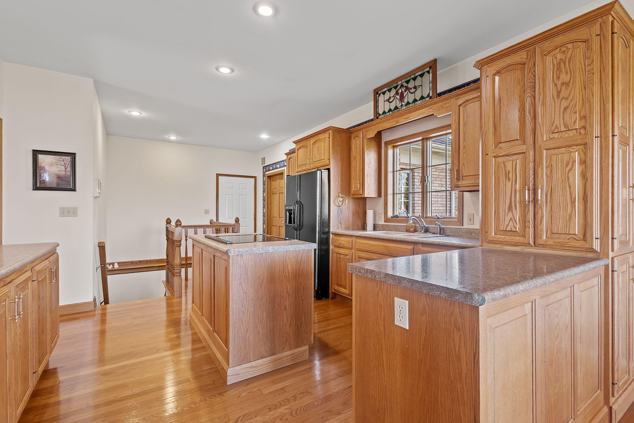 6664 Ridgeview Drive, DeMotte, IN 46310; Image #4