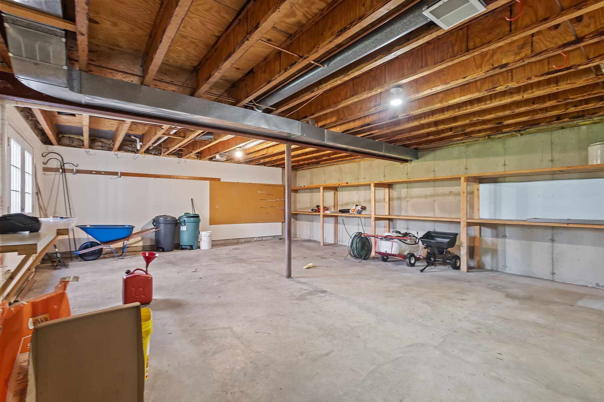 6664 Ridgeview Drive, DeMotte, IN 46310; Image #55