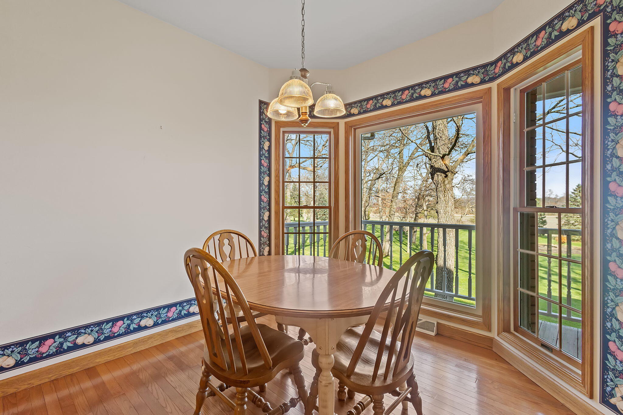 6664 Ridgeview Drive, DeMotte, IN 46310; Image #9