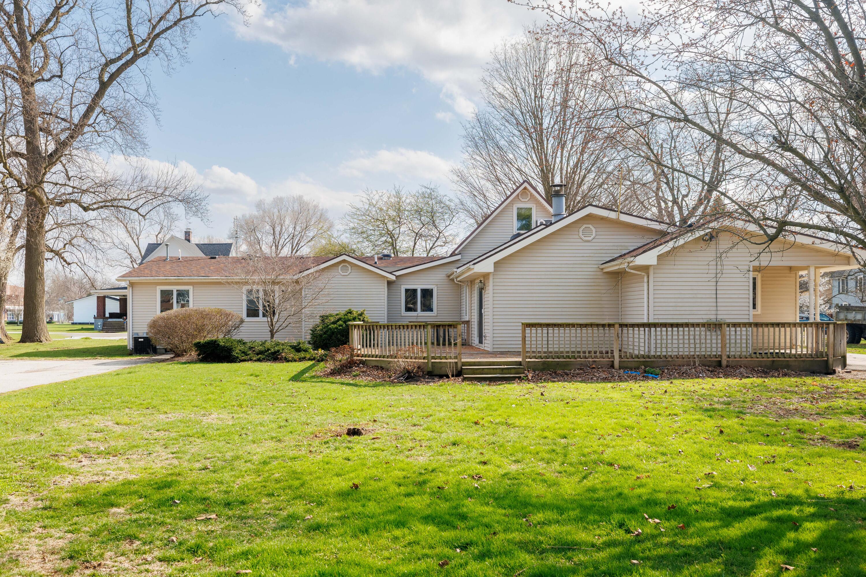 310 E Lincoln Street, Kentland, IN 47951; Image #5