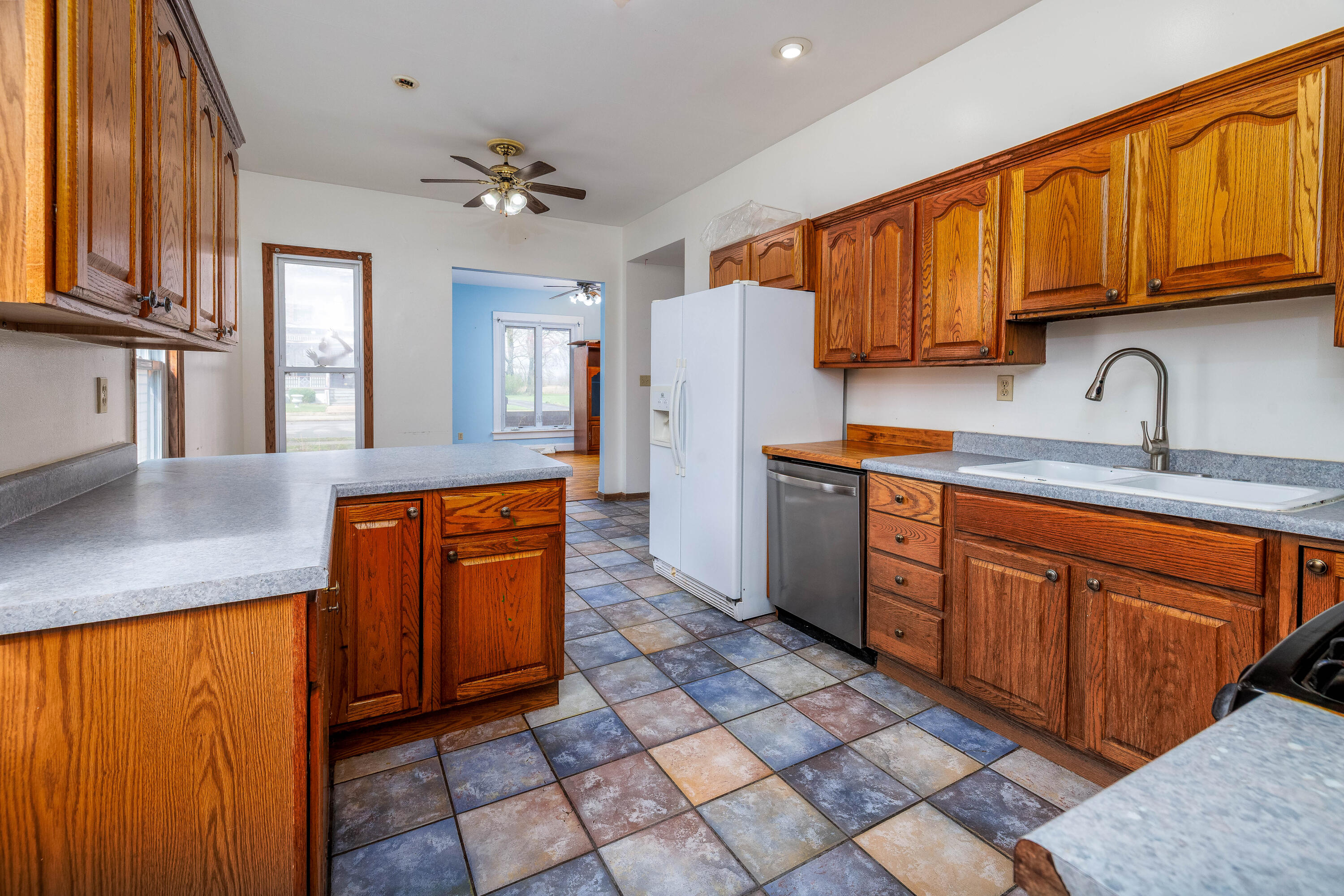 321 E Main Street, Brook, IN 47922; Image #10