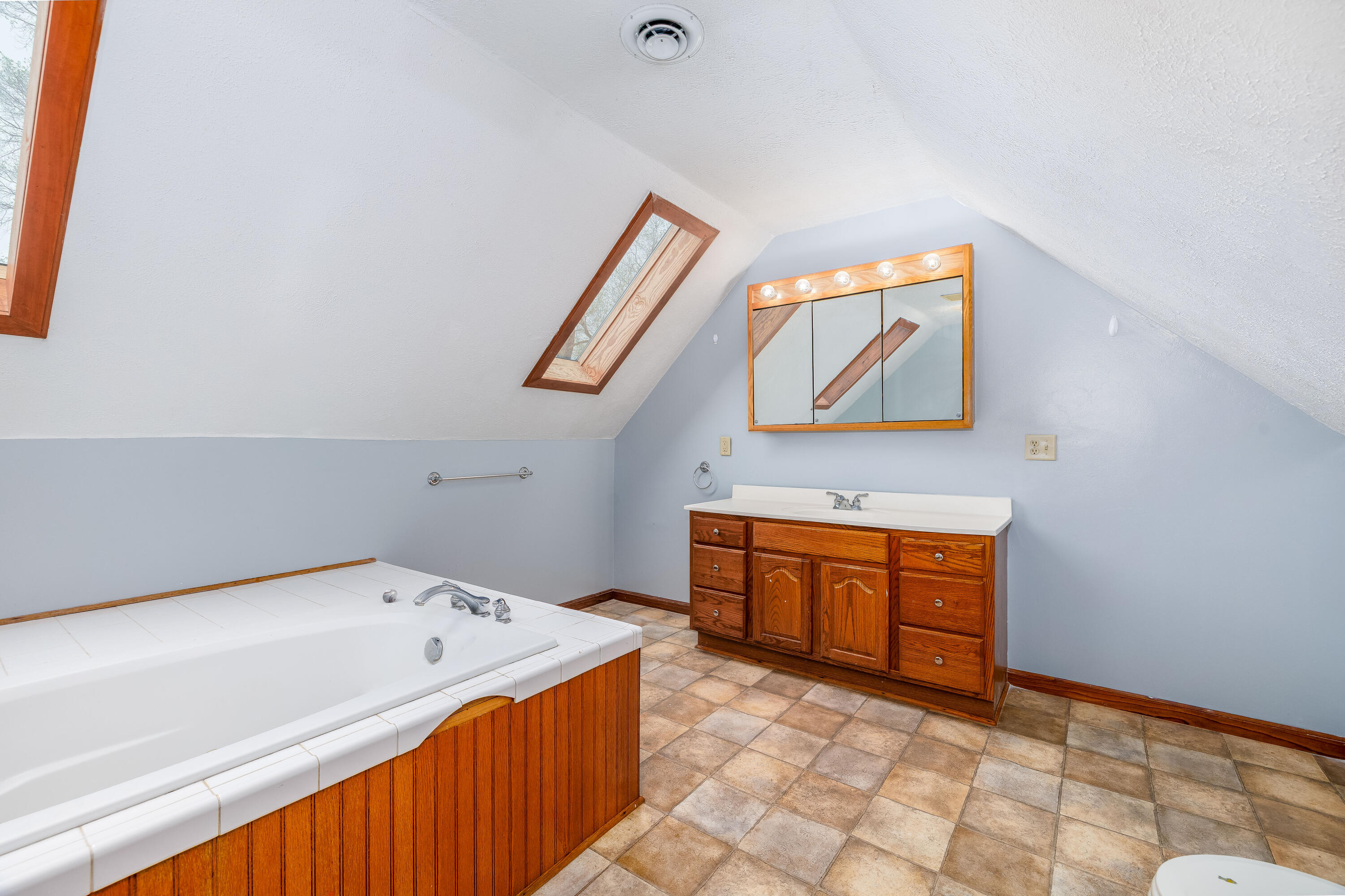 321 E Main Street, Brook, IN 47922; Image #26