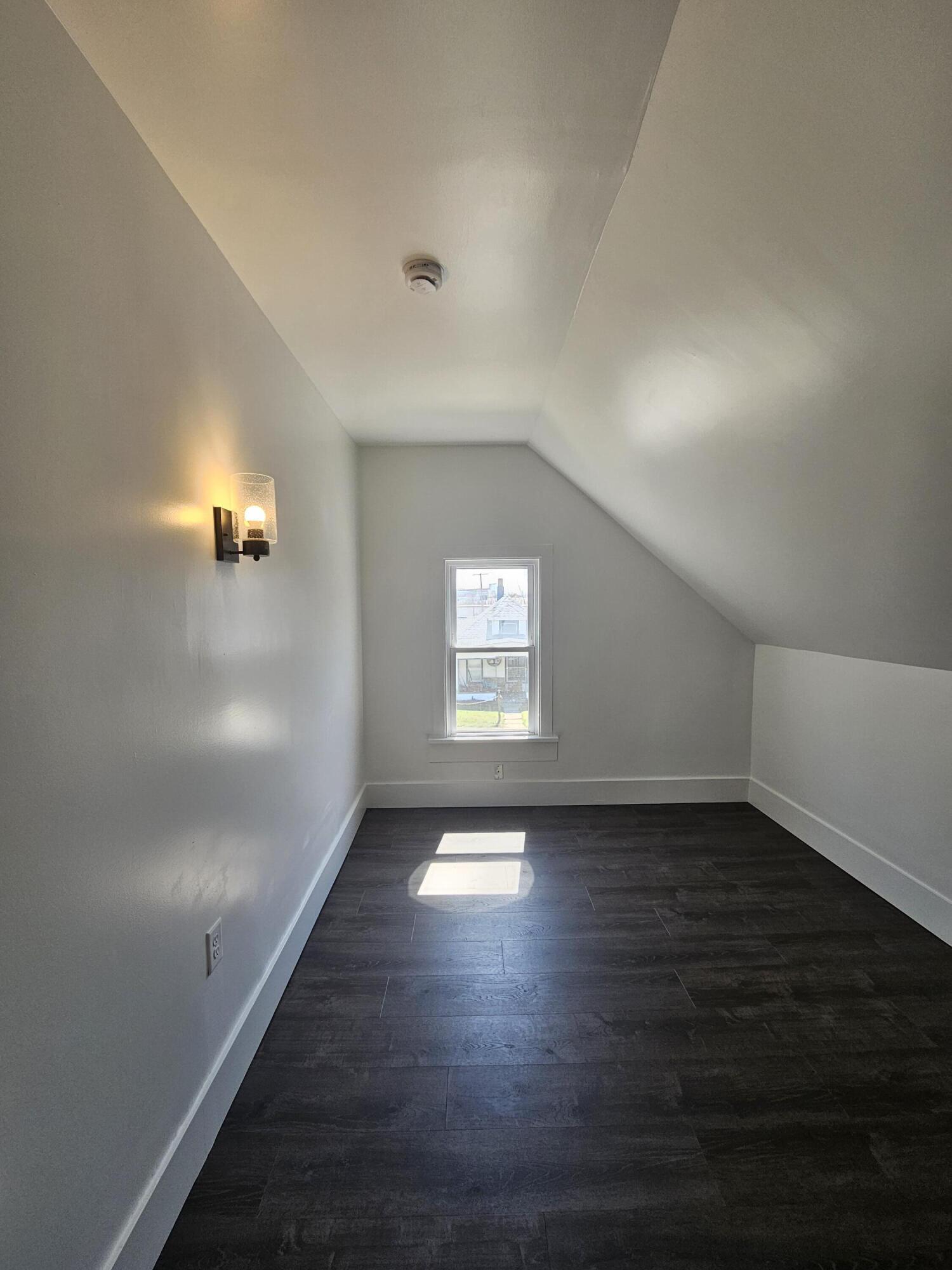 218 Fogarty Street, Michigan City, IN 46360; Image #9