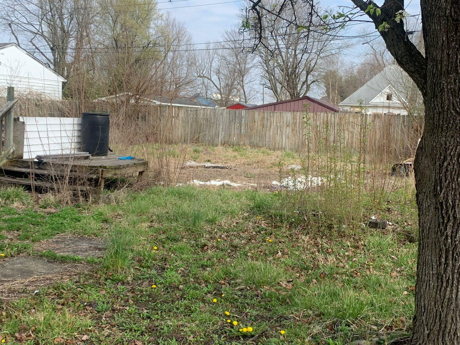 209 E Cyrus Street, Farmersburg, IN 47850; Image #17