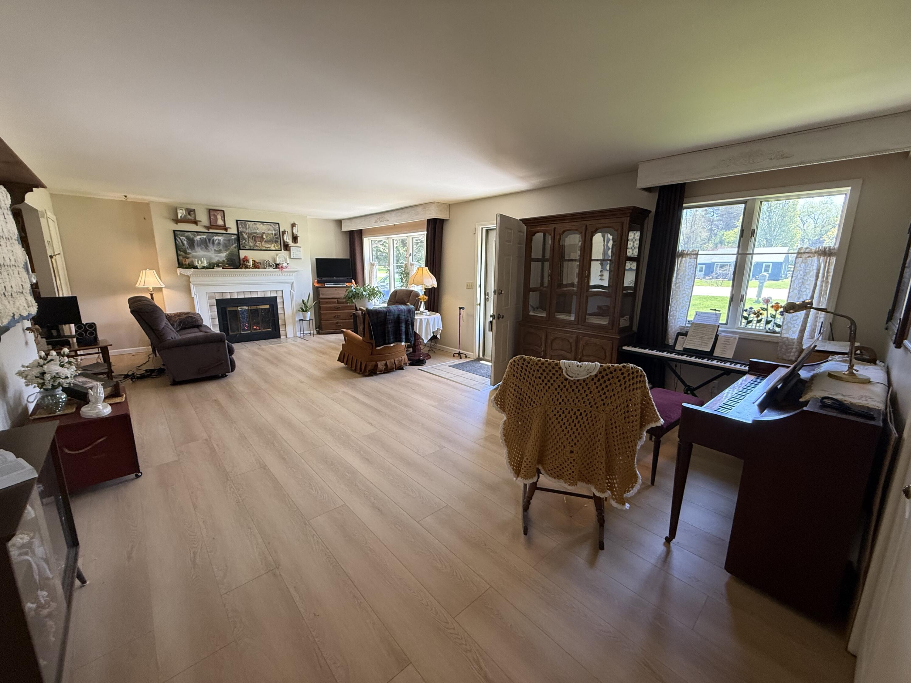 2215 W 18th Street, La Porte, IN 46350; Image #11