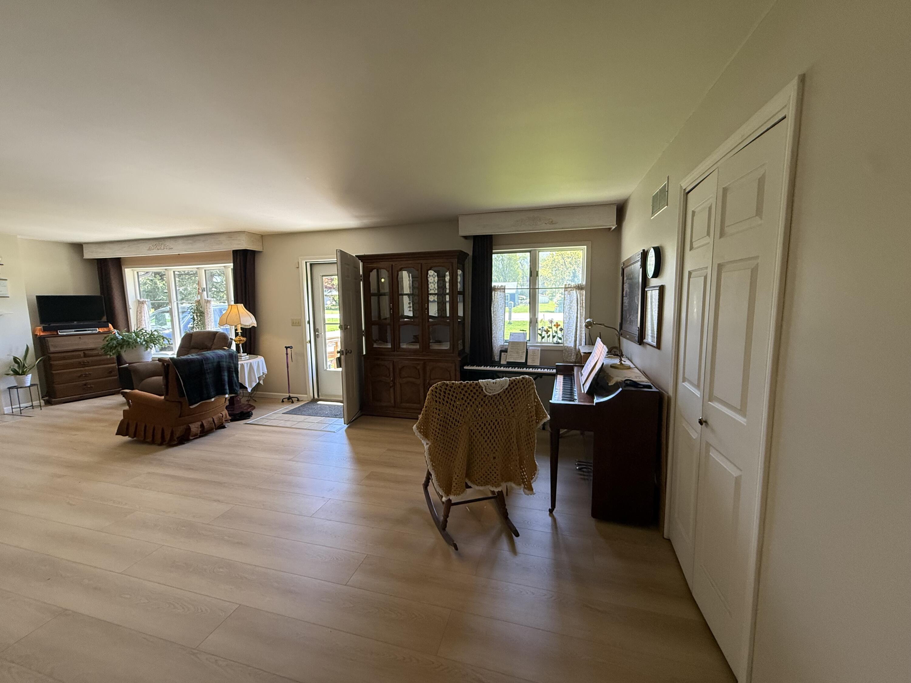 2215 W 18th Street, La Porte, IN 46350; Image #7