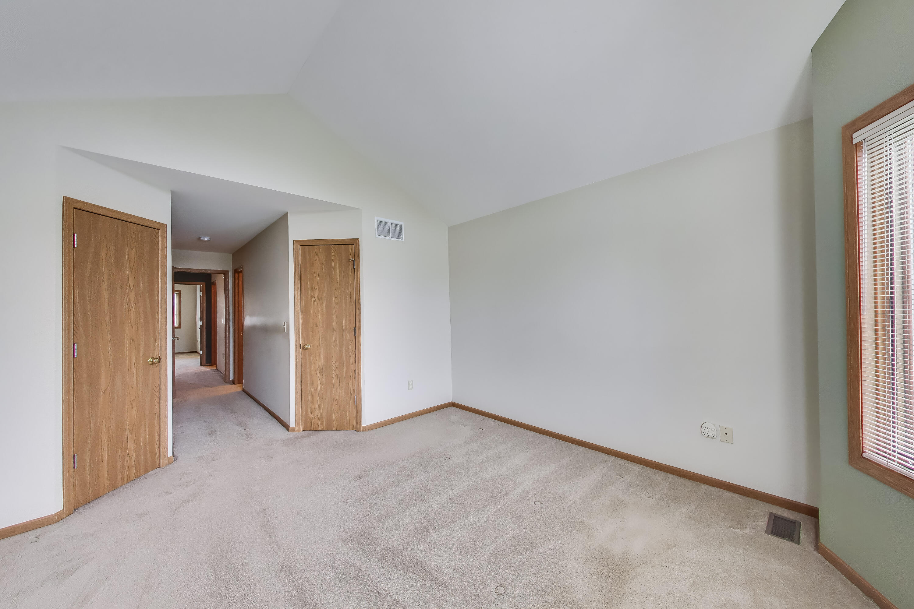 9424 Van Buren Street, Crown Point, IN 46307; Image #19