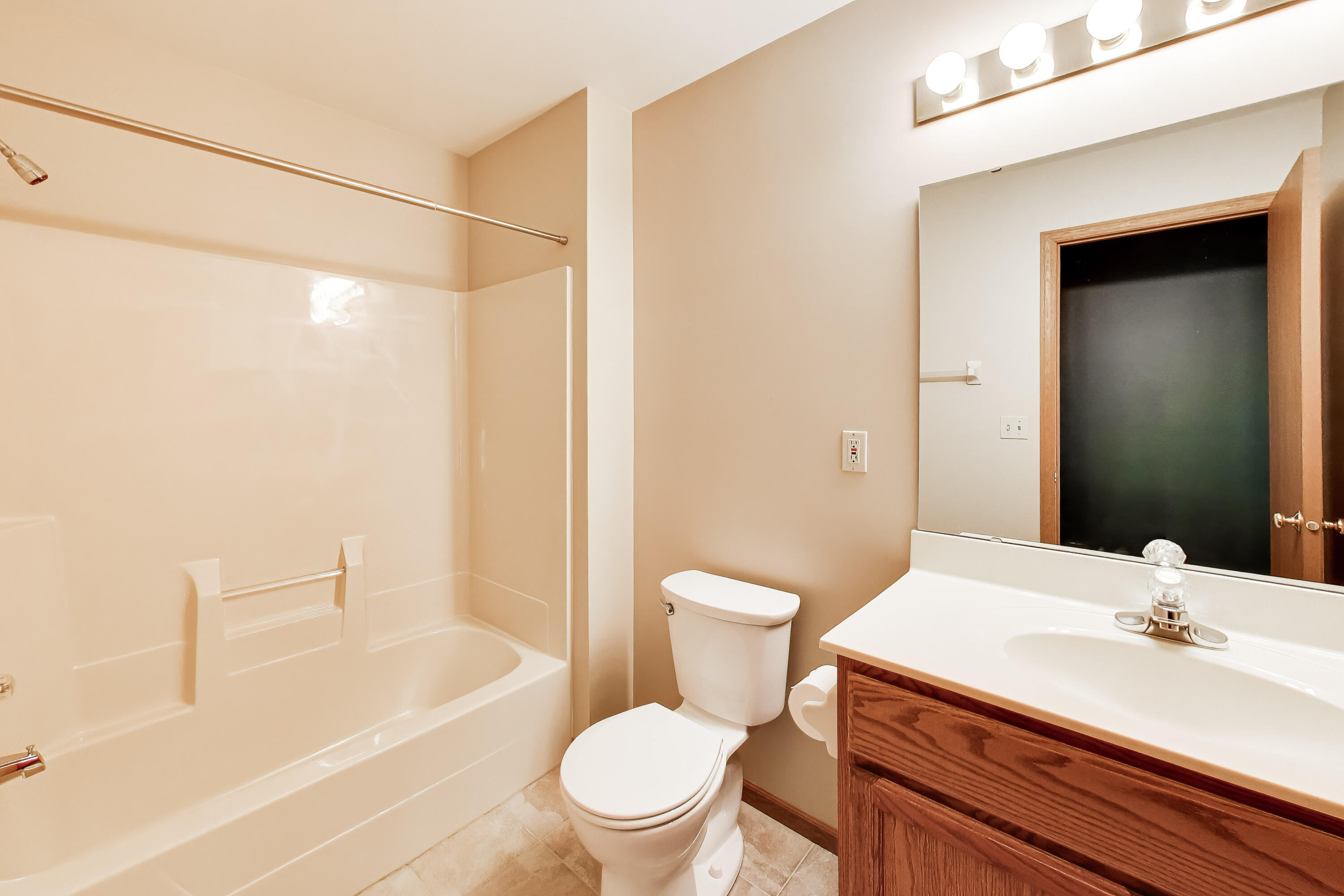 9424 Van Buren Street, Crown Point, IN 46307; Image #28
