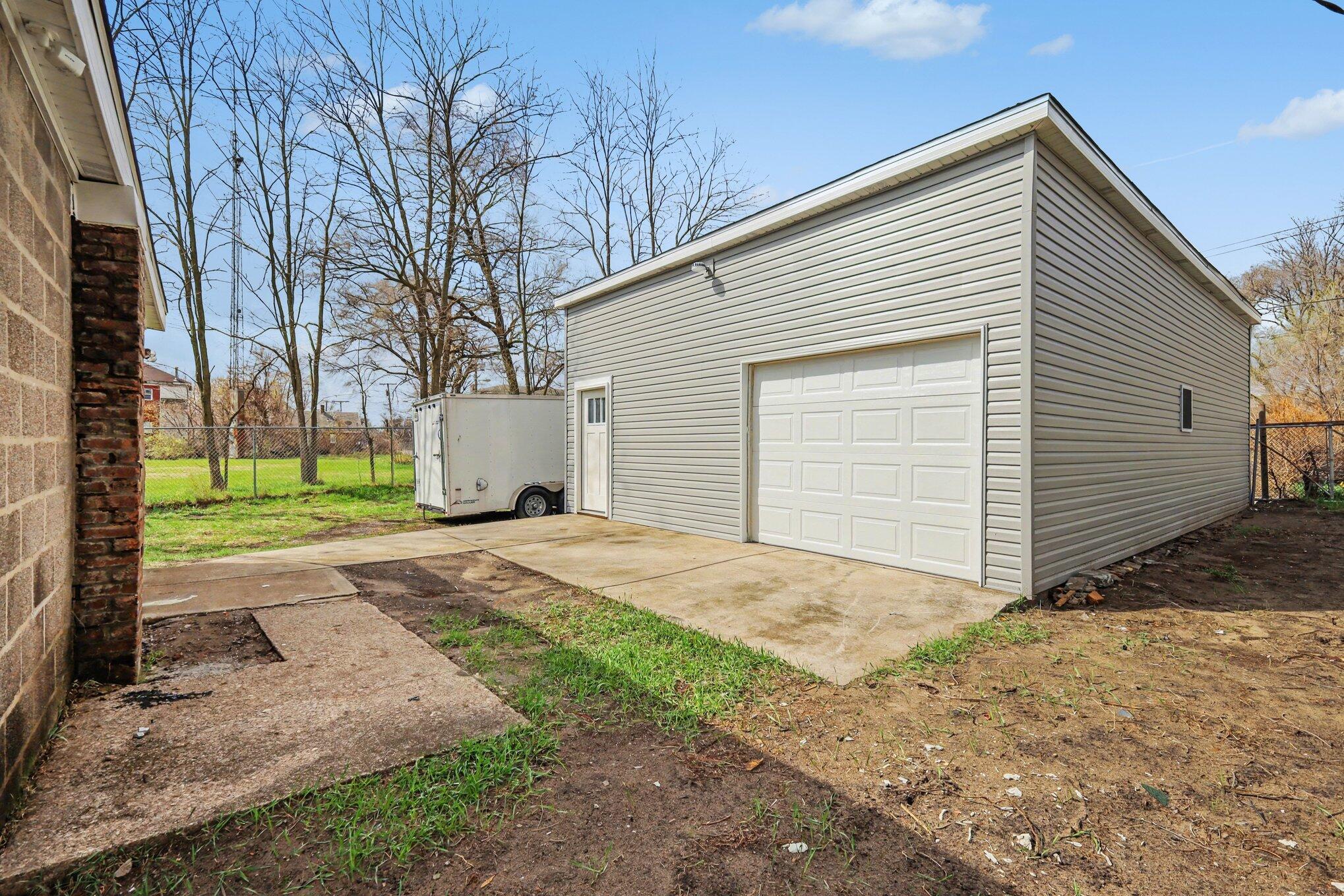 2420 Connecticut Street, Gary, IN 46407; Image #25