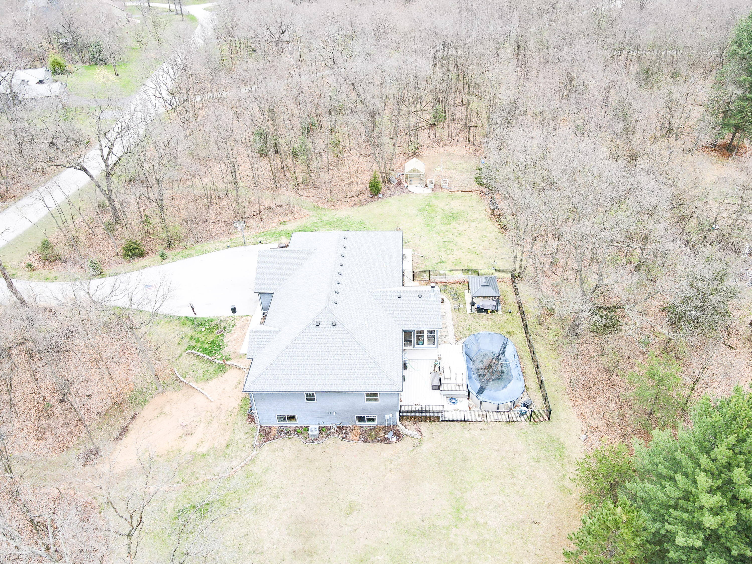 6795 S Whispering Woods, DeMotte, IN 46310; Image #9