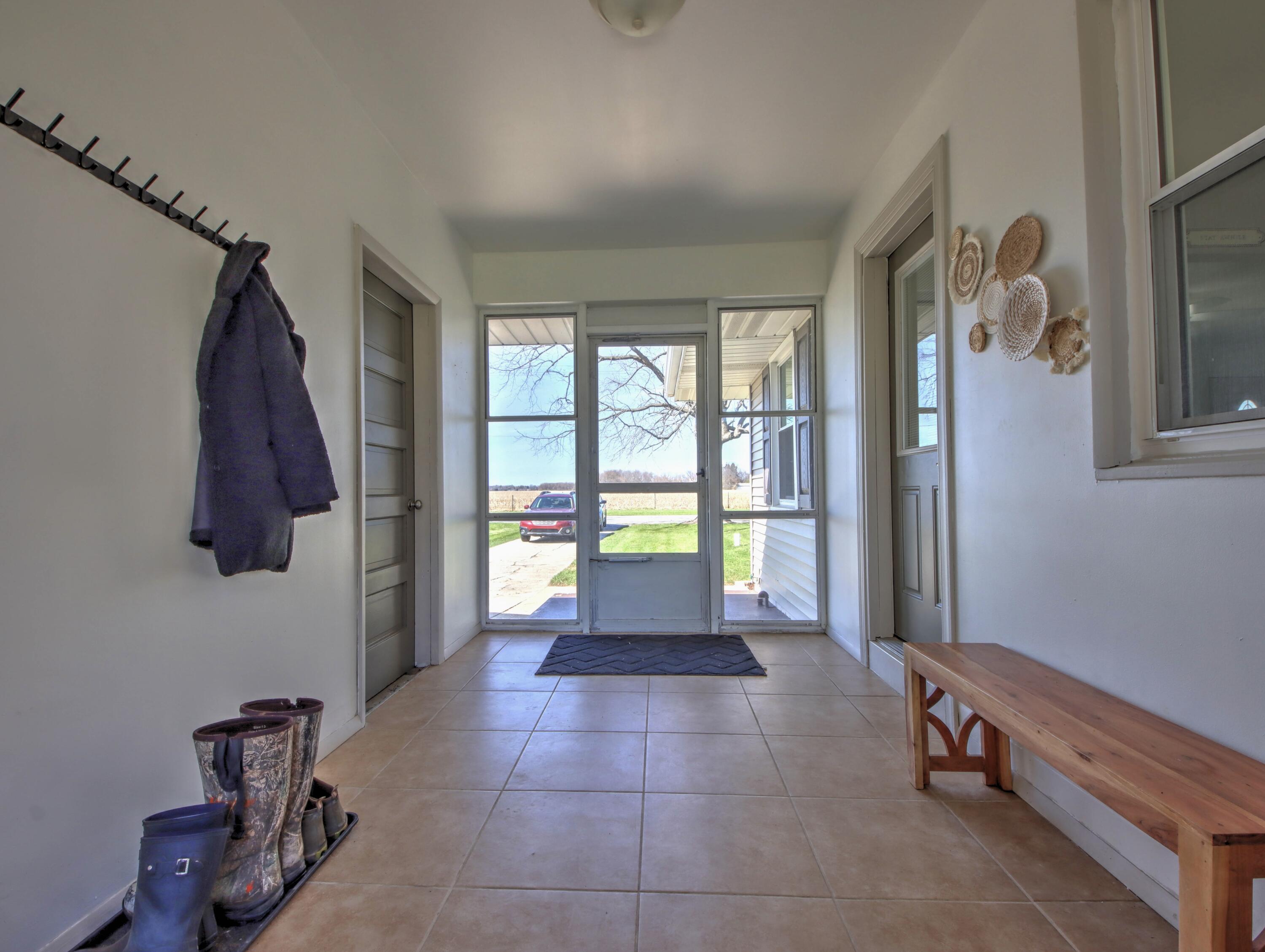 102 W 250 S, La Porte, IN 46350; Image #32