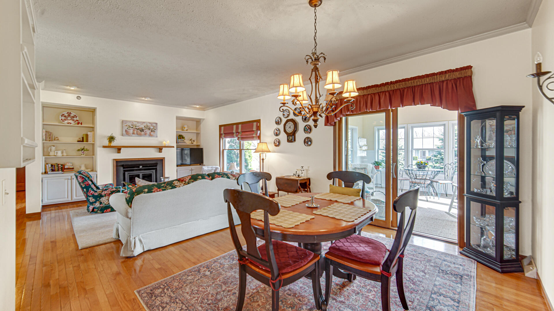 2463 W Rue Du Lac Court, La Porte, IN 46350; Image #10