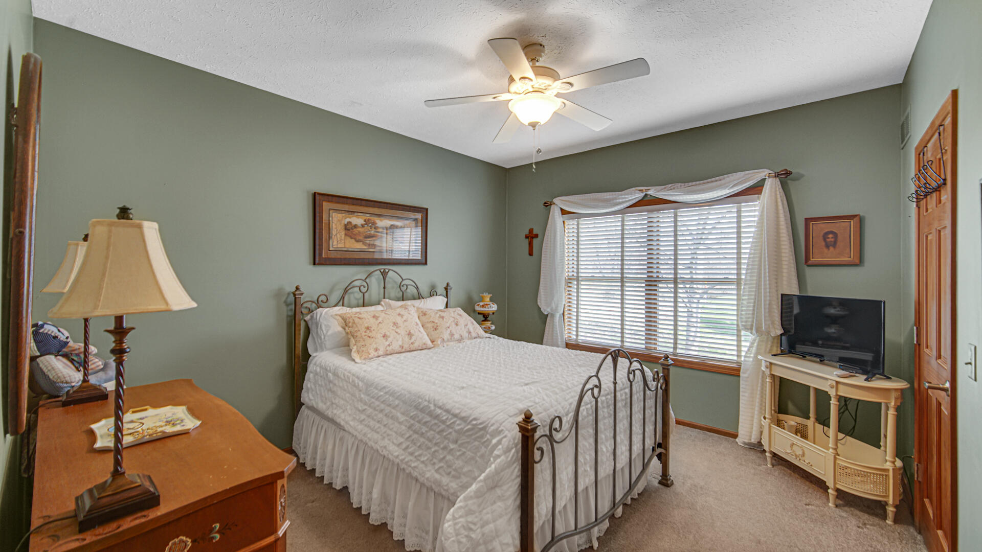 2463 W Rue Du Lac Court, La Porte, IN 46350; Image #16