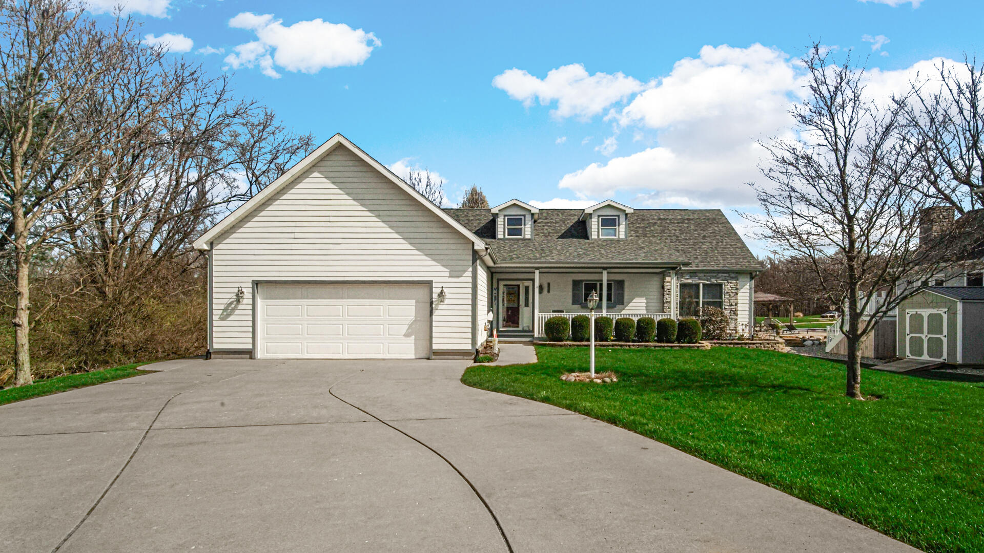 2463 W Rue Du Lac Court, La Porte, IN 46350; Image #2