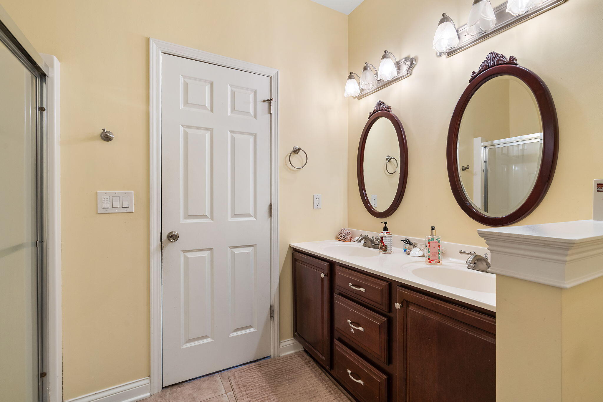 228 W Papillon Drive, Valparaiso, IN 46385; Image #18