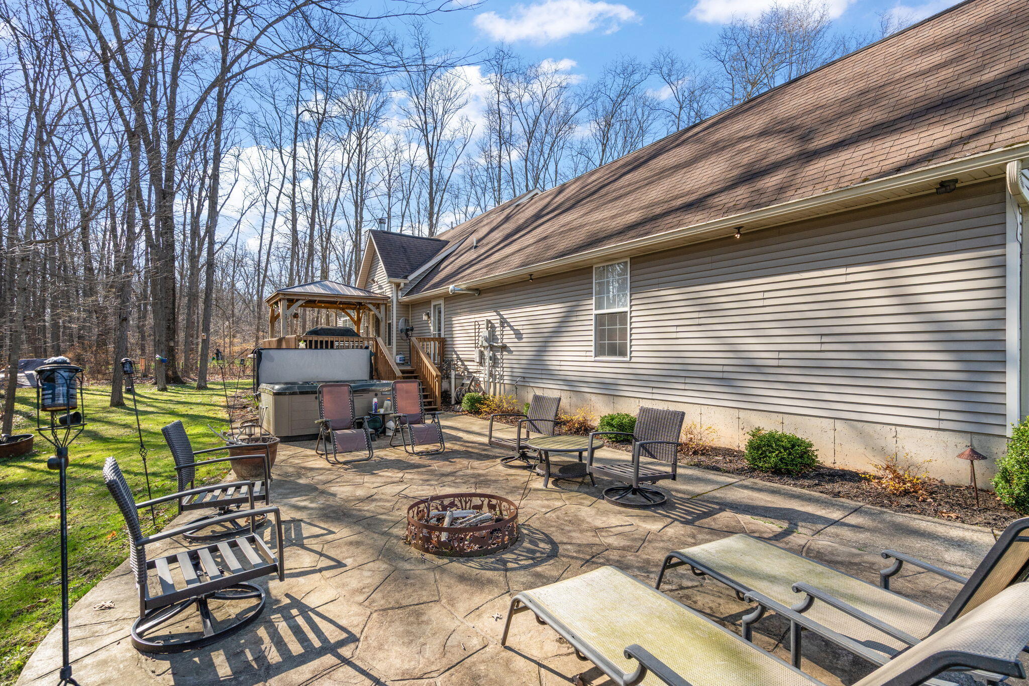228 W Papillon Drive, Valparaiso, IN 46385; Image #35