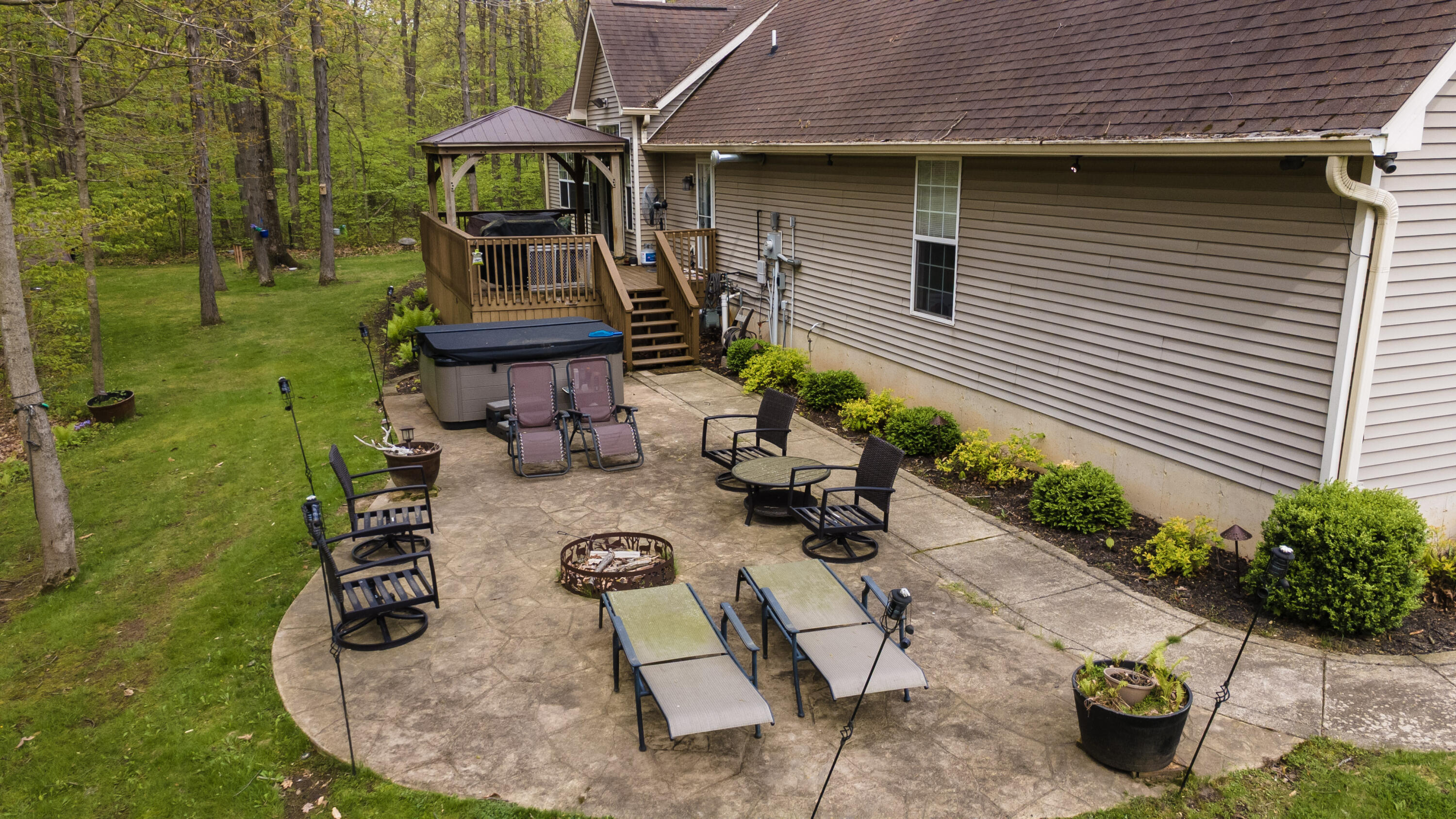 228 W Papillon Drive, Valparaiso, IN 46385; Image #36