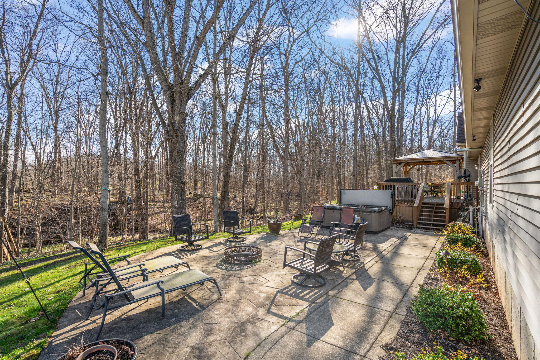 228 W Papillon Drive, Valparaiso, IN 46385; Image #37