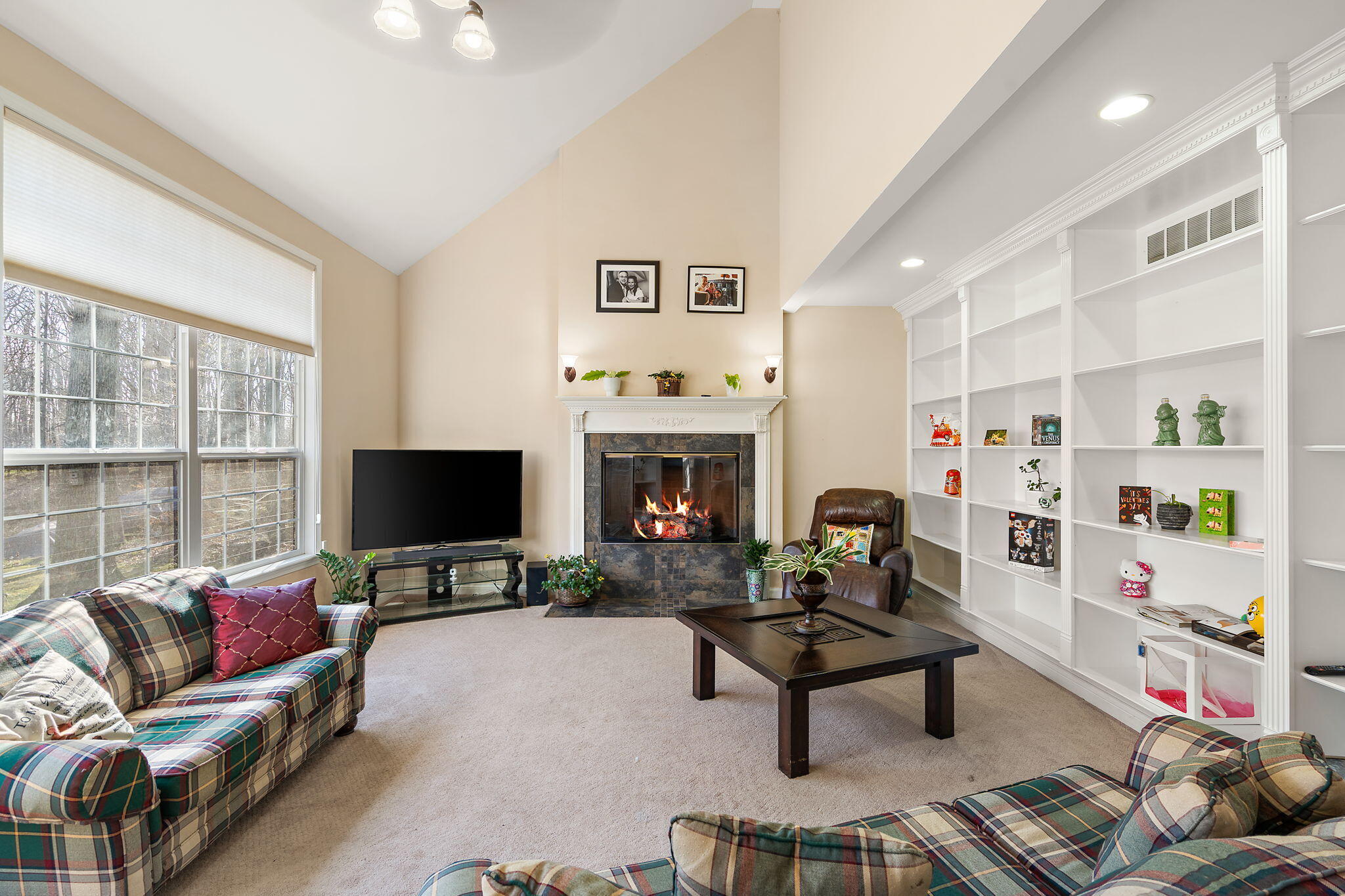 228 W Papillon Drive, Valparaiso, IN 46385; Image #6