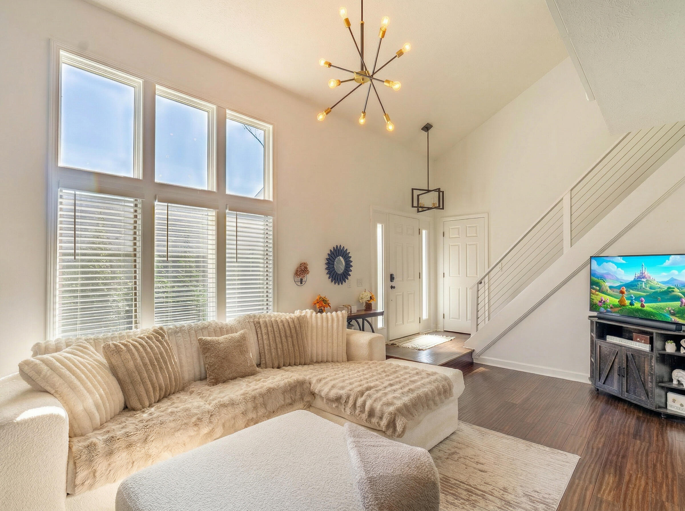 607 Weatherwood Lane, Valparaiso, IN 46383; Image #4