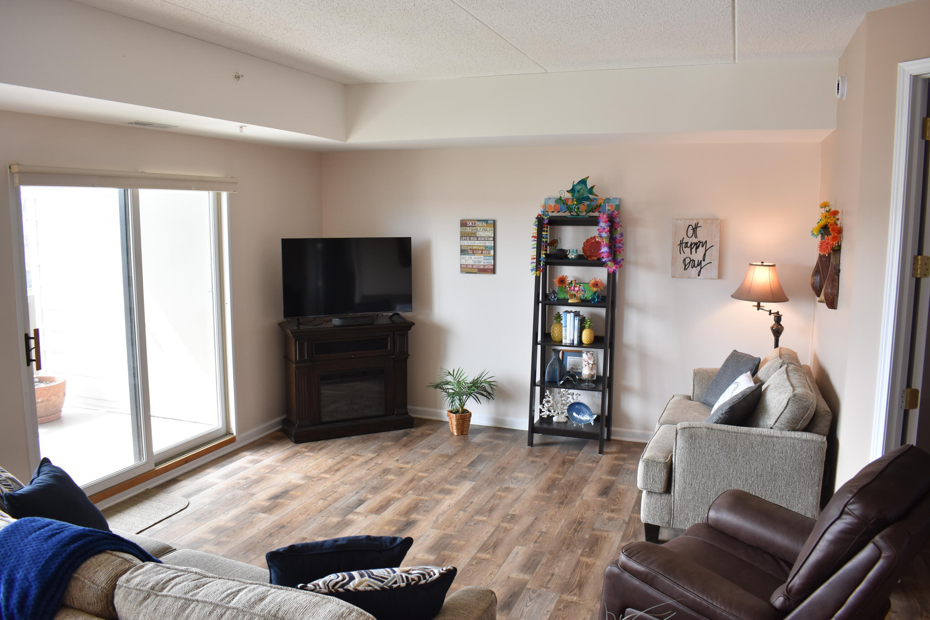 308 Outlook Cove Drive, La Porte, IN 46350; Image #10