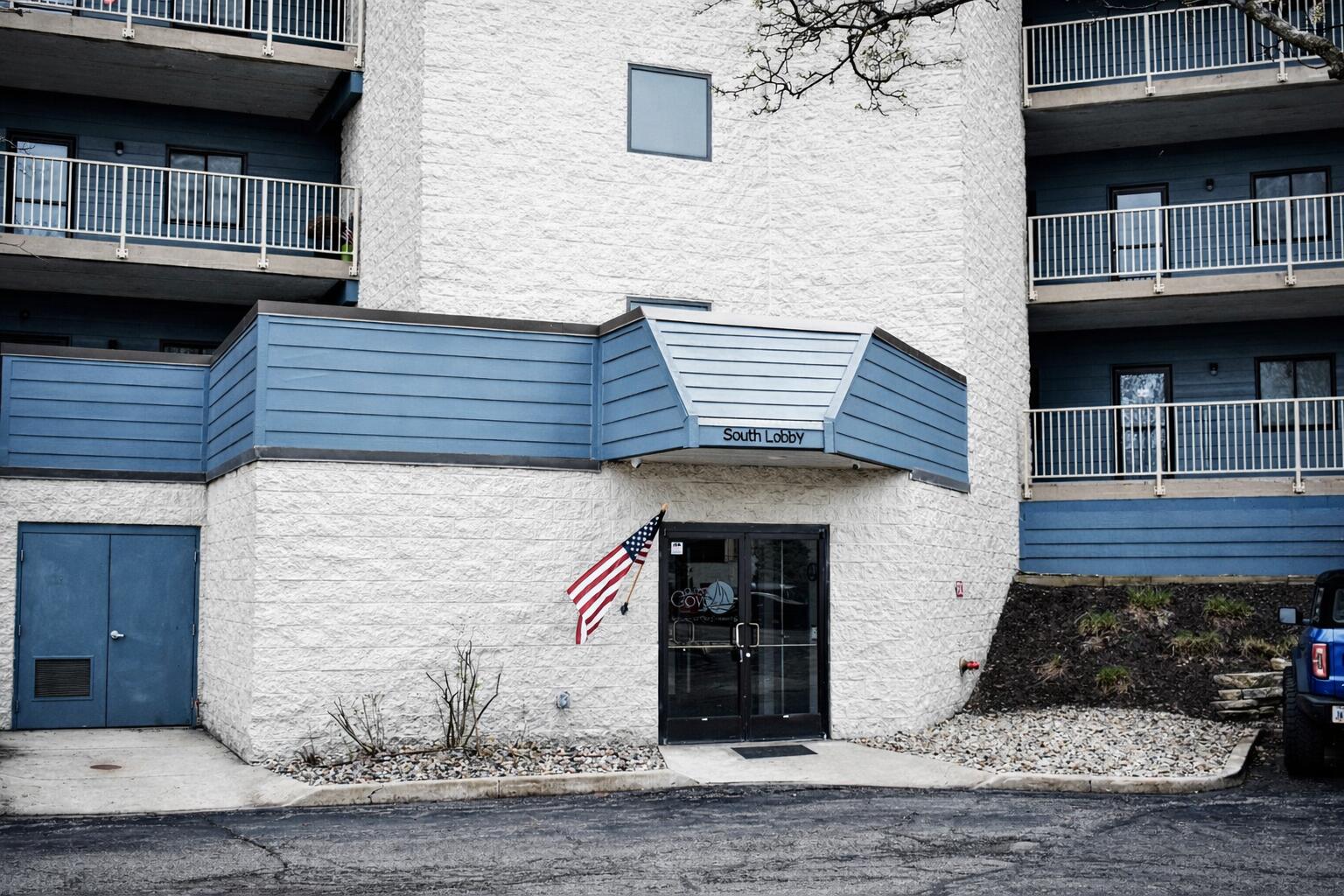 308 Outlook Cove Drive, La Porte, IN 46350; Image #34
