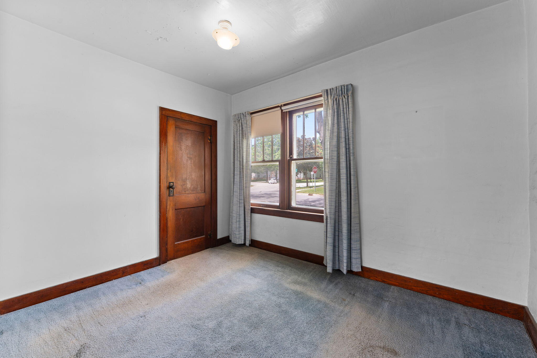 214 Center Street, Valparaiso, IN 46385; Image #14