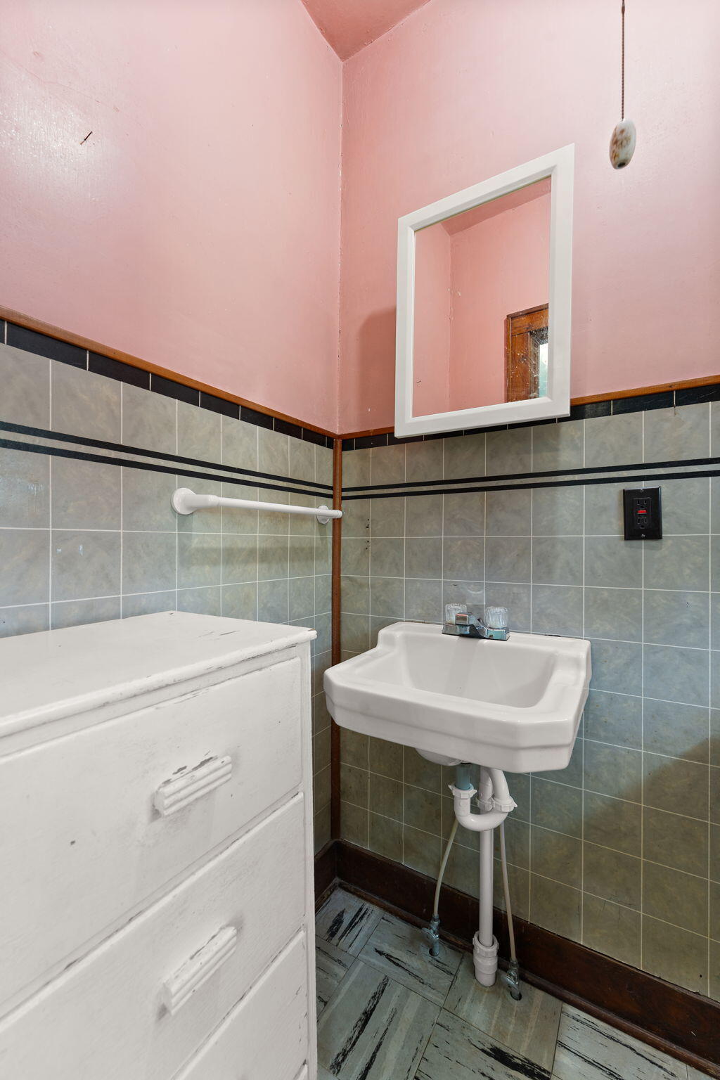 214 Center Street, Valparaiso, IN 46385; Image #15