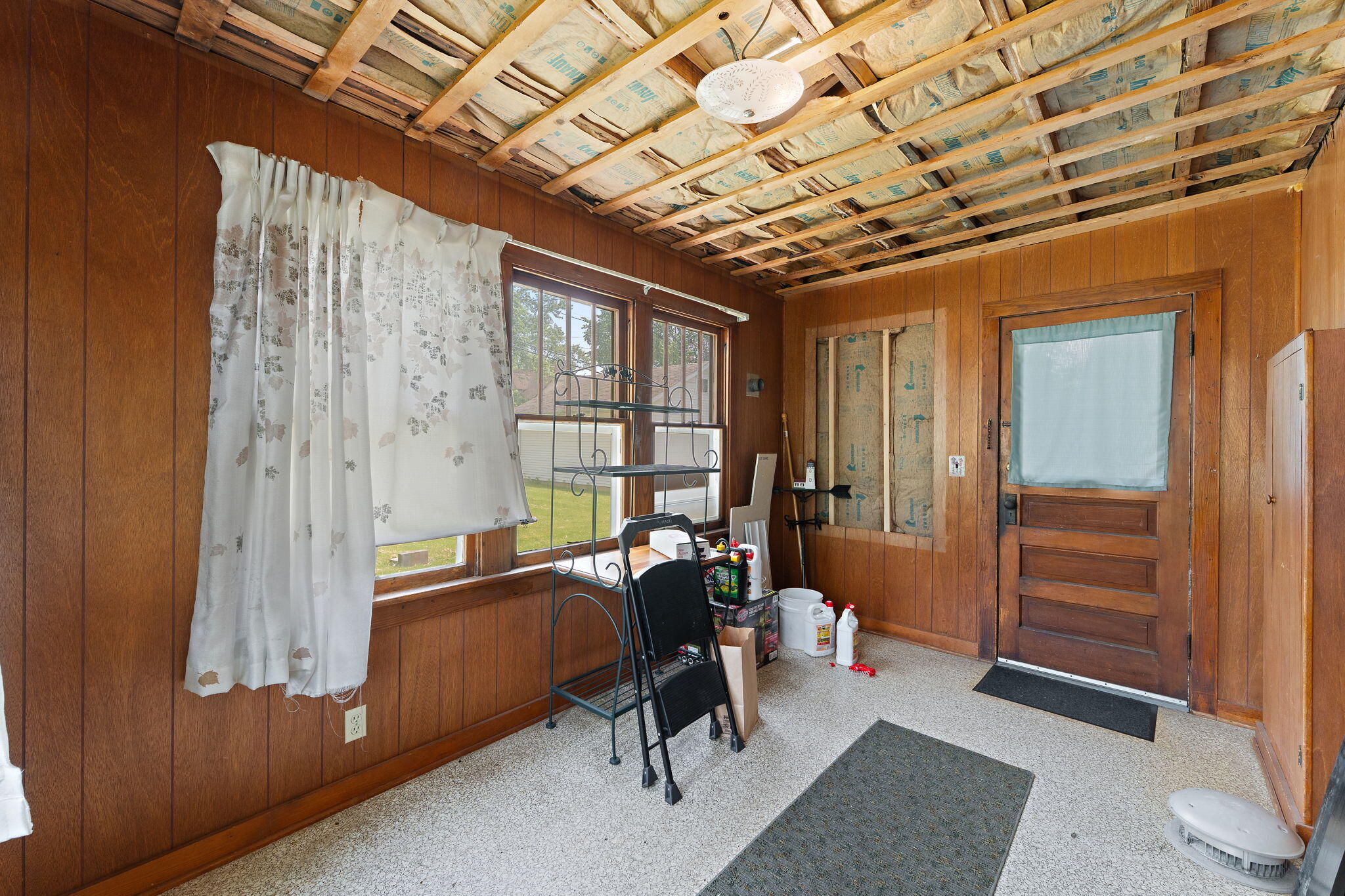 214 Center Street, Valparaiso, IN 46385; Image #20