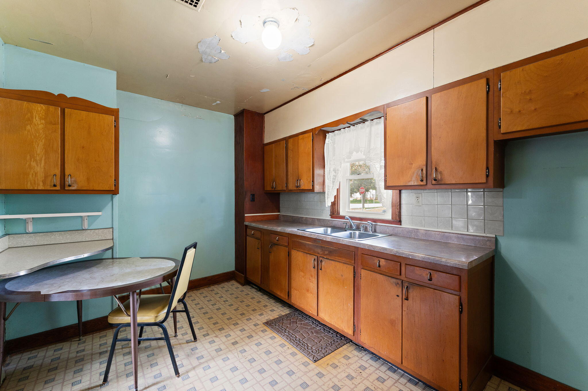 214 Center Street, Valparaiso, IN 46385; Image #6