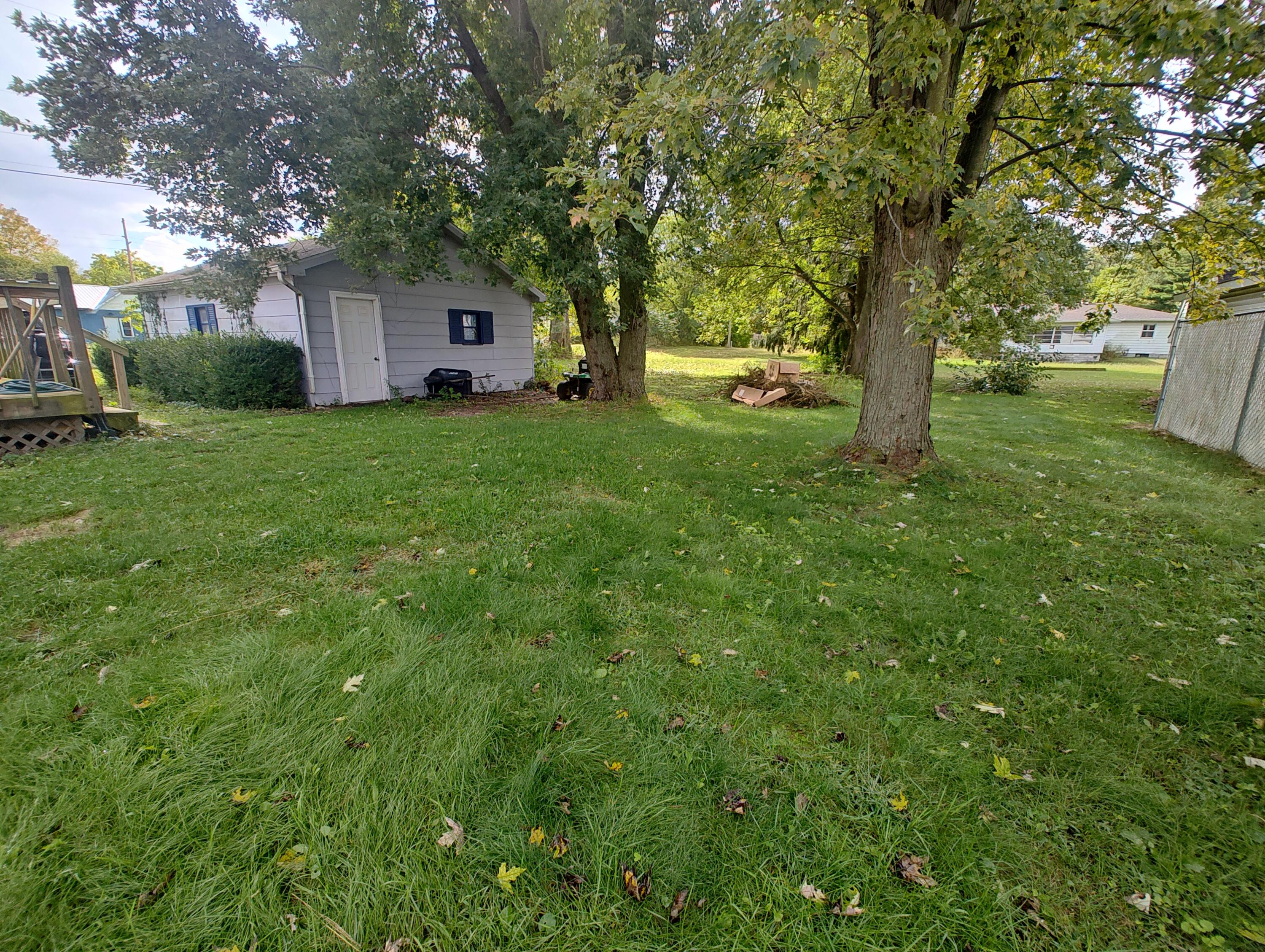 105 W Green Street, San Pierre, IN 46374; Image #13