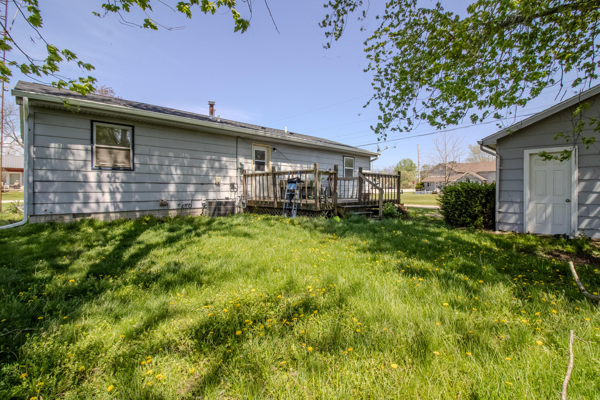 105 W Green Street, San Pierre, IN 46374; Image #15