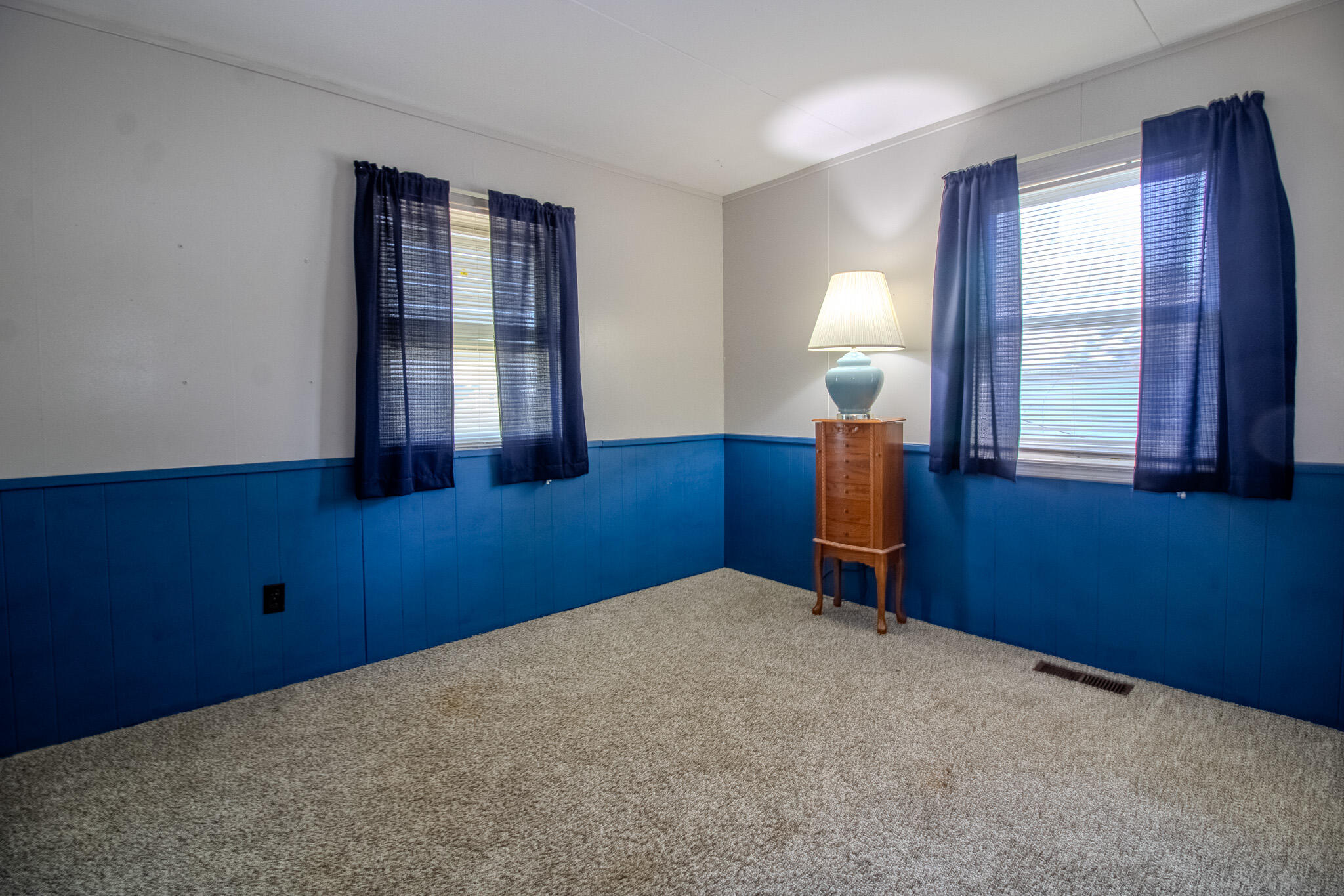 105 W Green Street, San Pierre, IN 46374; Image #7