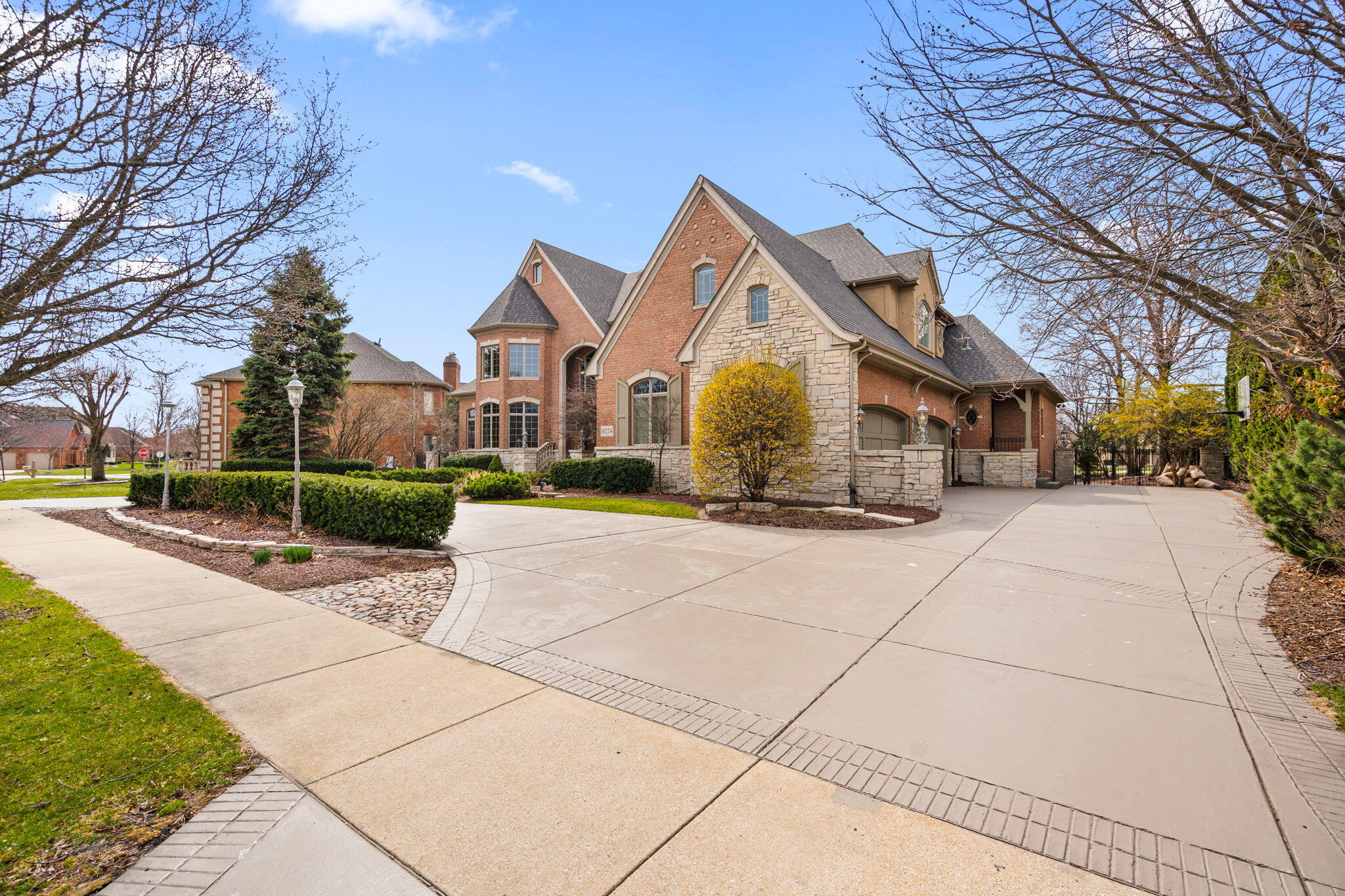 10224 Cherrywood Lane, Munster, IN 46321; Image #113
