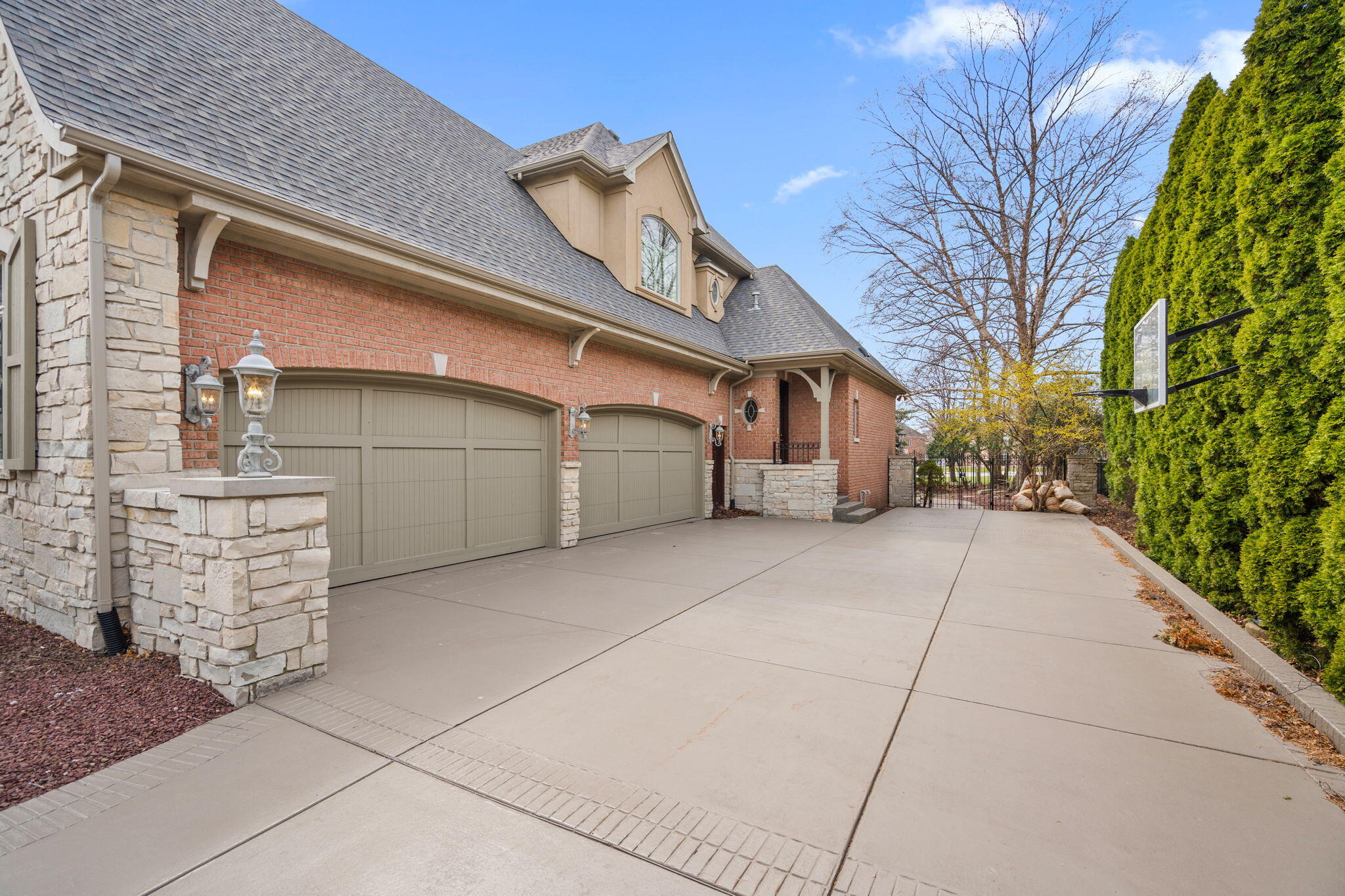 10224 Cherrywood Lane, Munster, IN 46321; Image #114