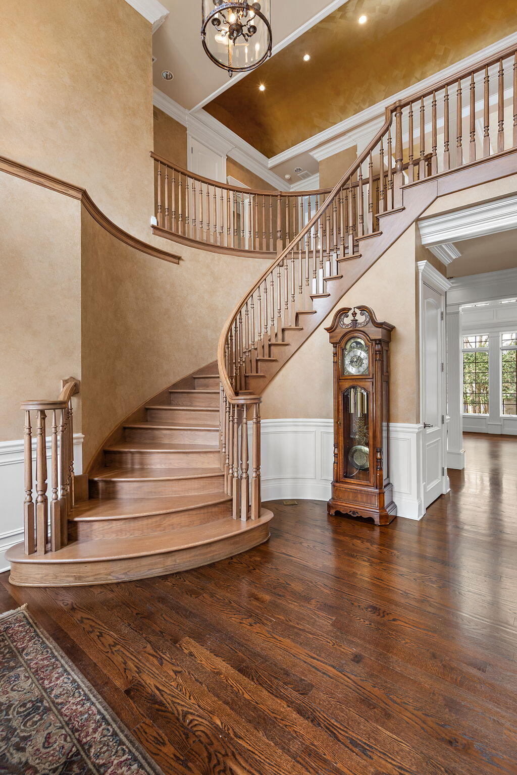 10224 Cherrywood Lane, Munster, IN 46321; Image #13