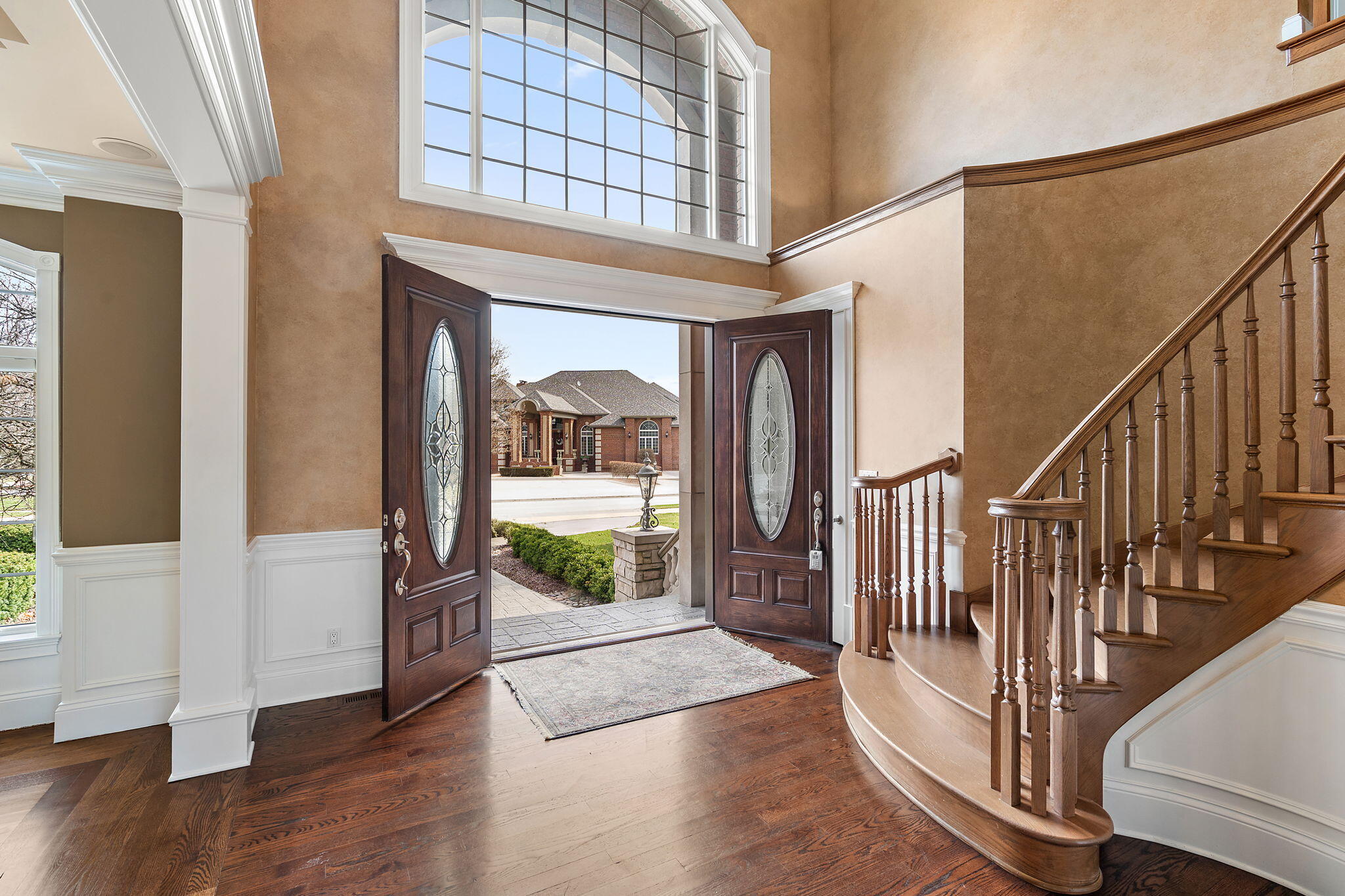 10224 Cherrywood Lane, Munster, IN 46321; Image #16