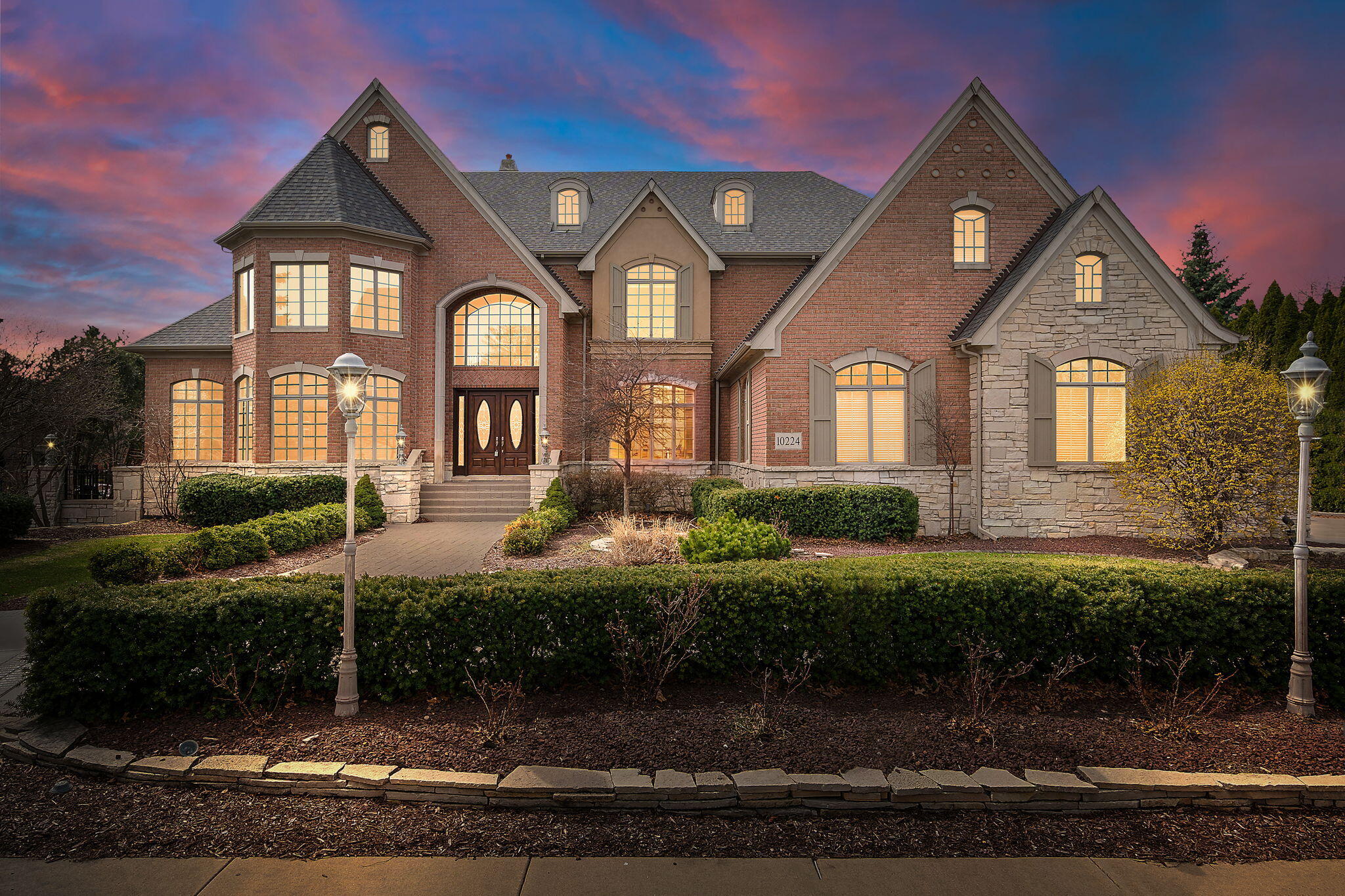 10224 Cherrywood Lane, Munster, IN 46321; Image #2