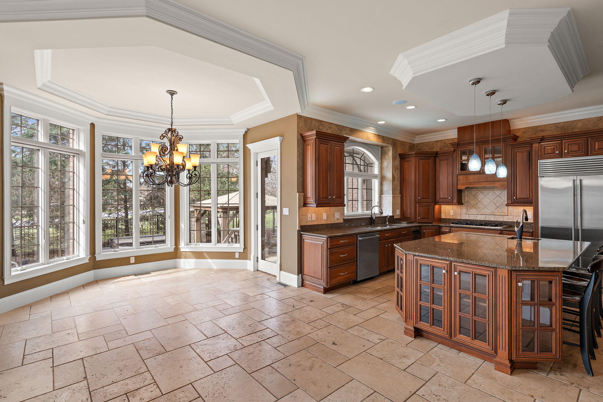 10224 Cherrywood Lane, Munster, IN 46321; Image #28