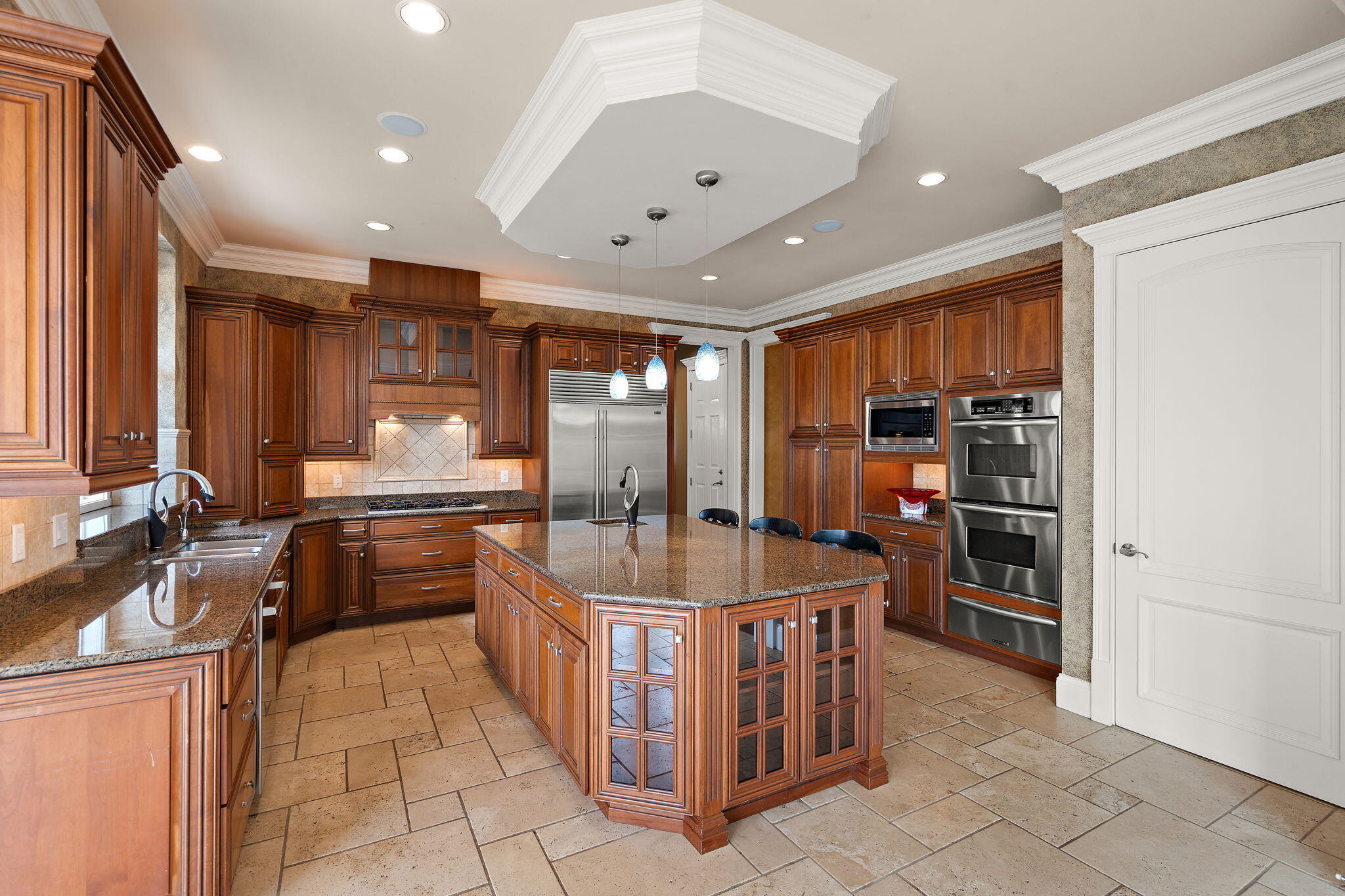 10224 Cherrywood Lane, Munster, IN 46321; Image #32