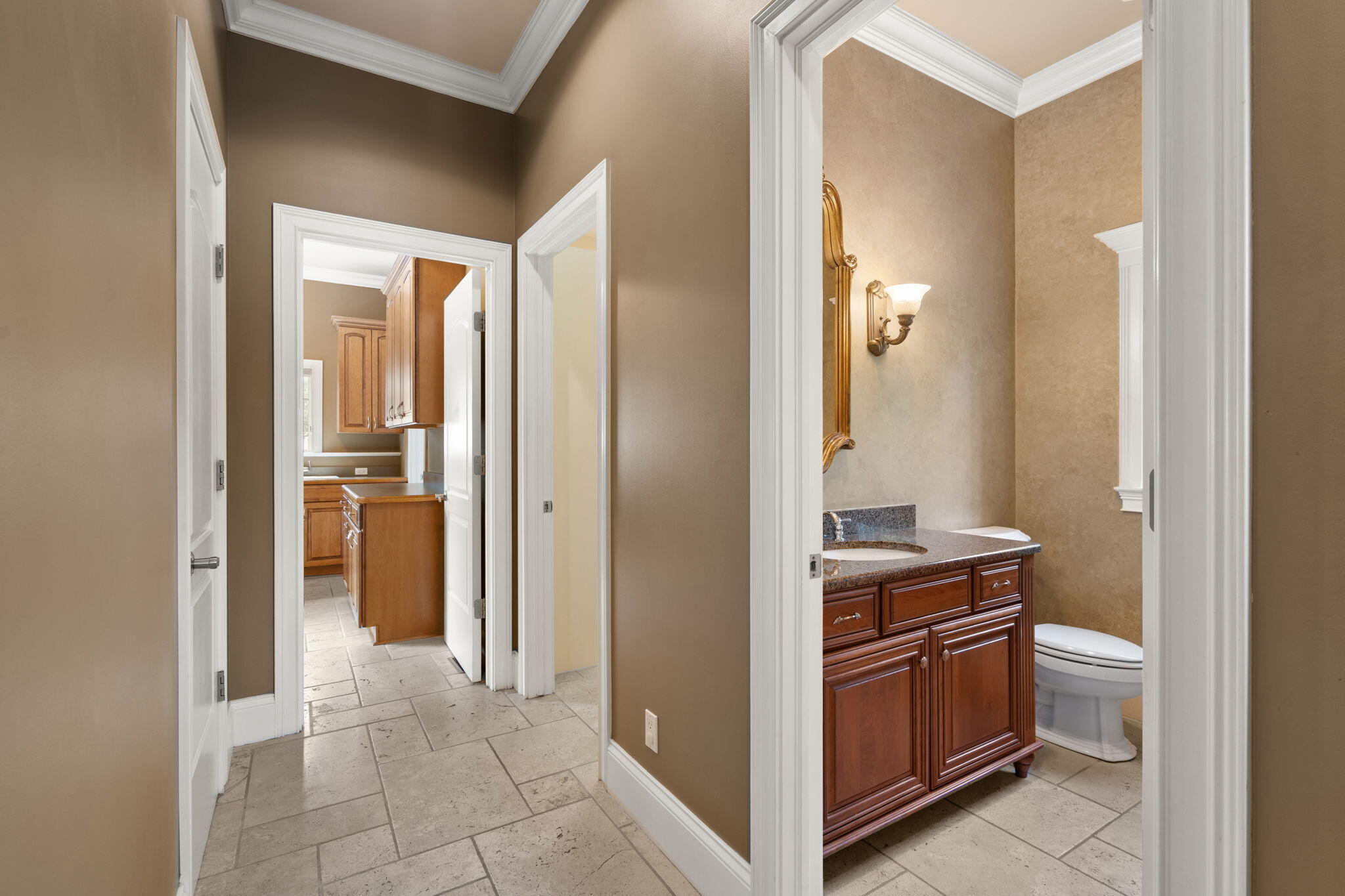 10224 Cherrywood Lane, Munster, IN 46321; Image #39