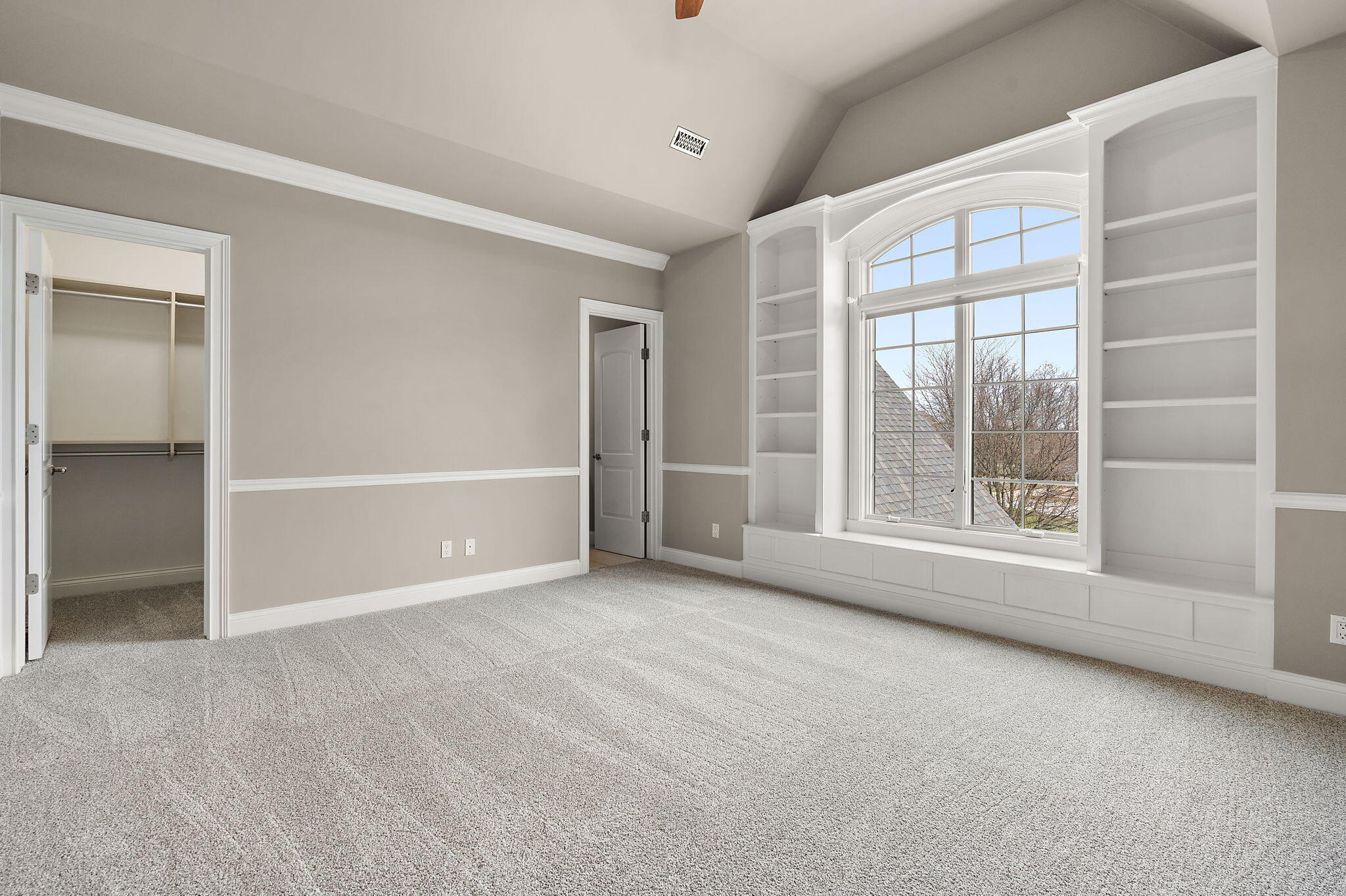 10224 Cherrywood Lane, Munster, IN 46321; Image #80