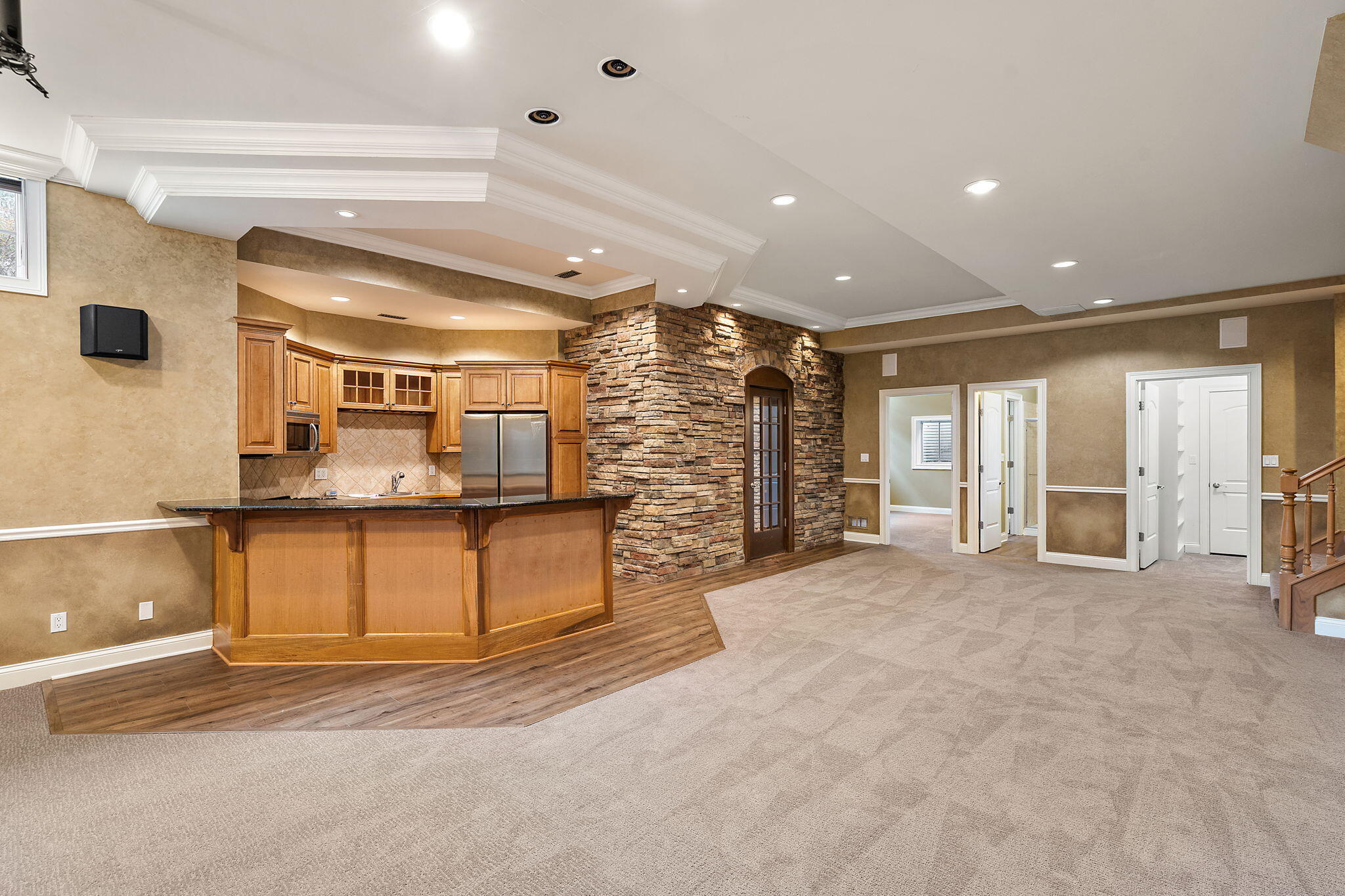10224 Cherrywood Lane, Munster, IN 46321; Image #86