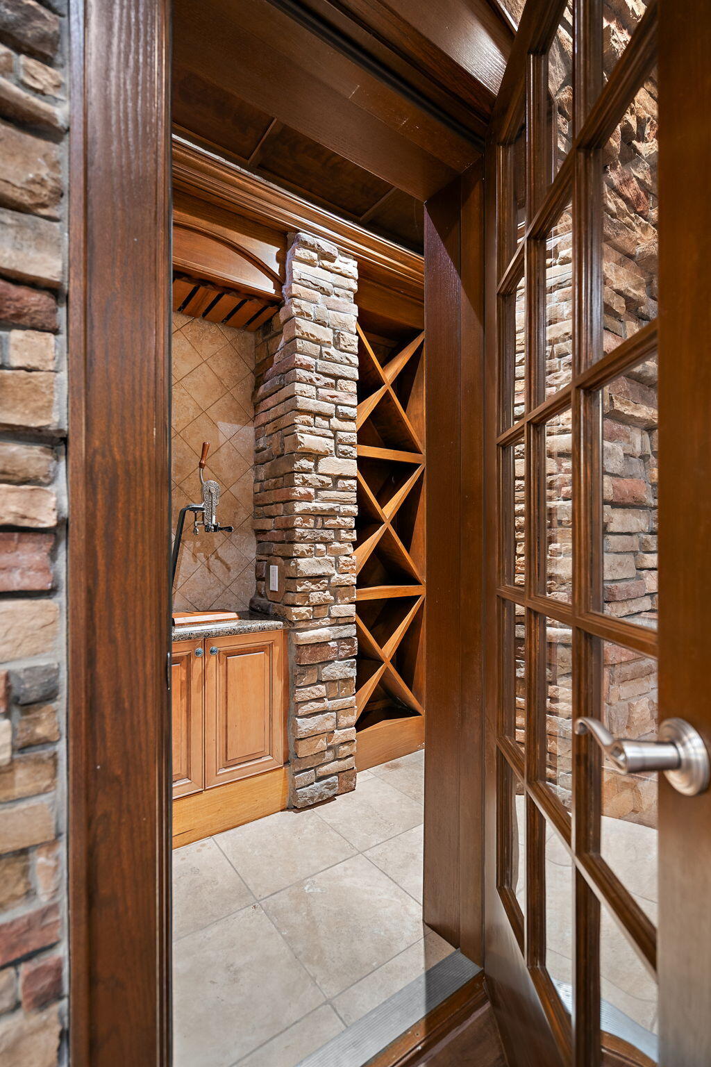 10224 Cherrywood Lane, Munster, IN 46321; Image #88