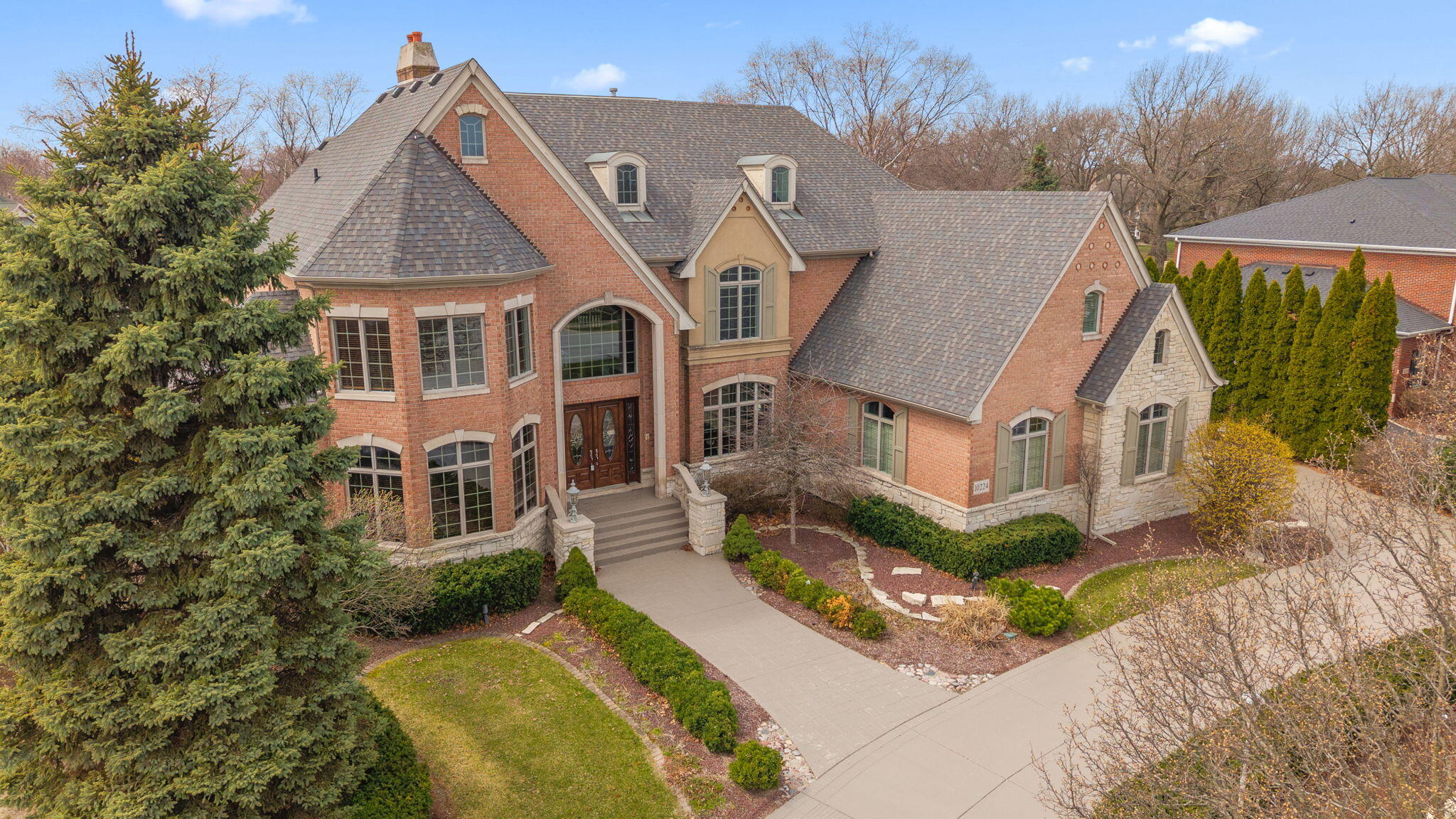10224 Cherrywood Lane, Munster, IN 46321; Image #96