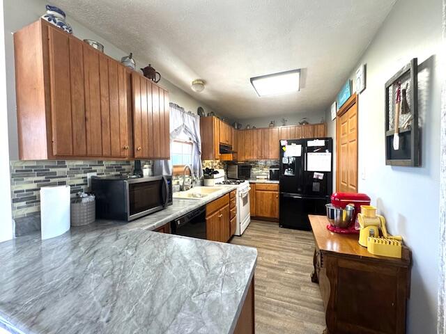 4135 S East Drive, Knox, IN 46534; Image #10