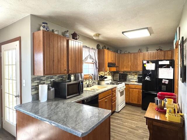 4135 S East Drive, Knox, IN 46534; Image #4