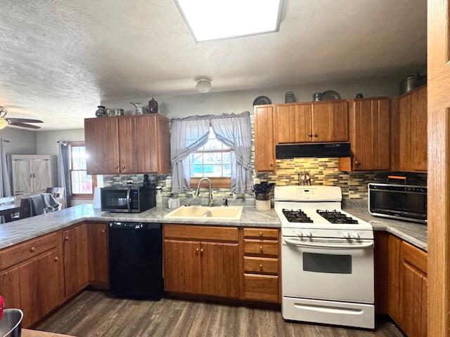 4135 S East Drive, Knox, IN 46534; Image #9